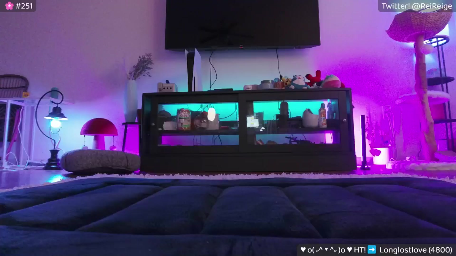Gallery image thumbnail from Reige's myfreecams stream on, 05/19/2024, 11:12 image 15 of 20