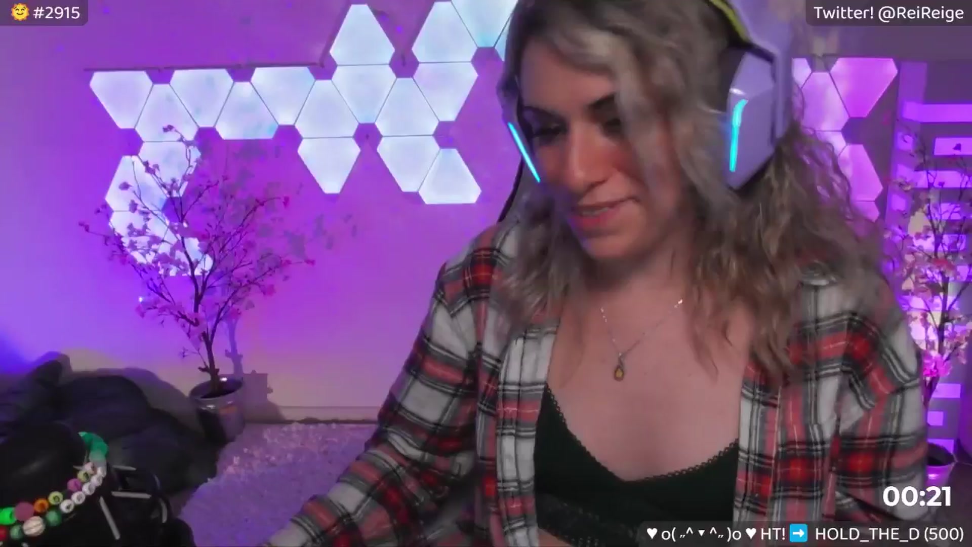 Gallery image thumbnail from Reige's myfreecams stream on, 06/12/2024, 07:50 image 15 of 20