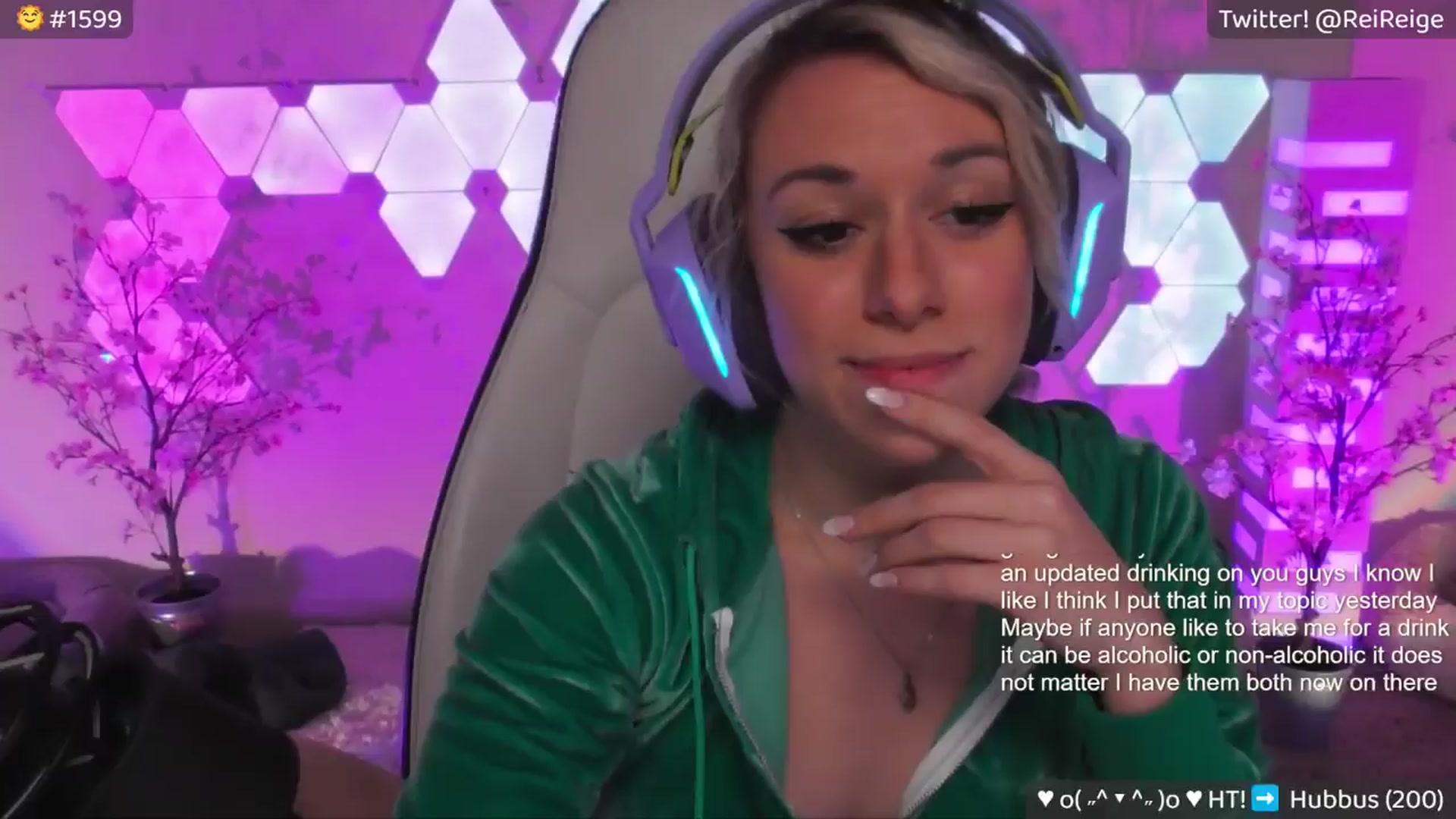 Gallery image thumbnail from Reige's myfreecams stream on, 06/13/2024, 08:22 image 2 of 20