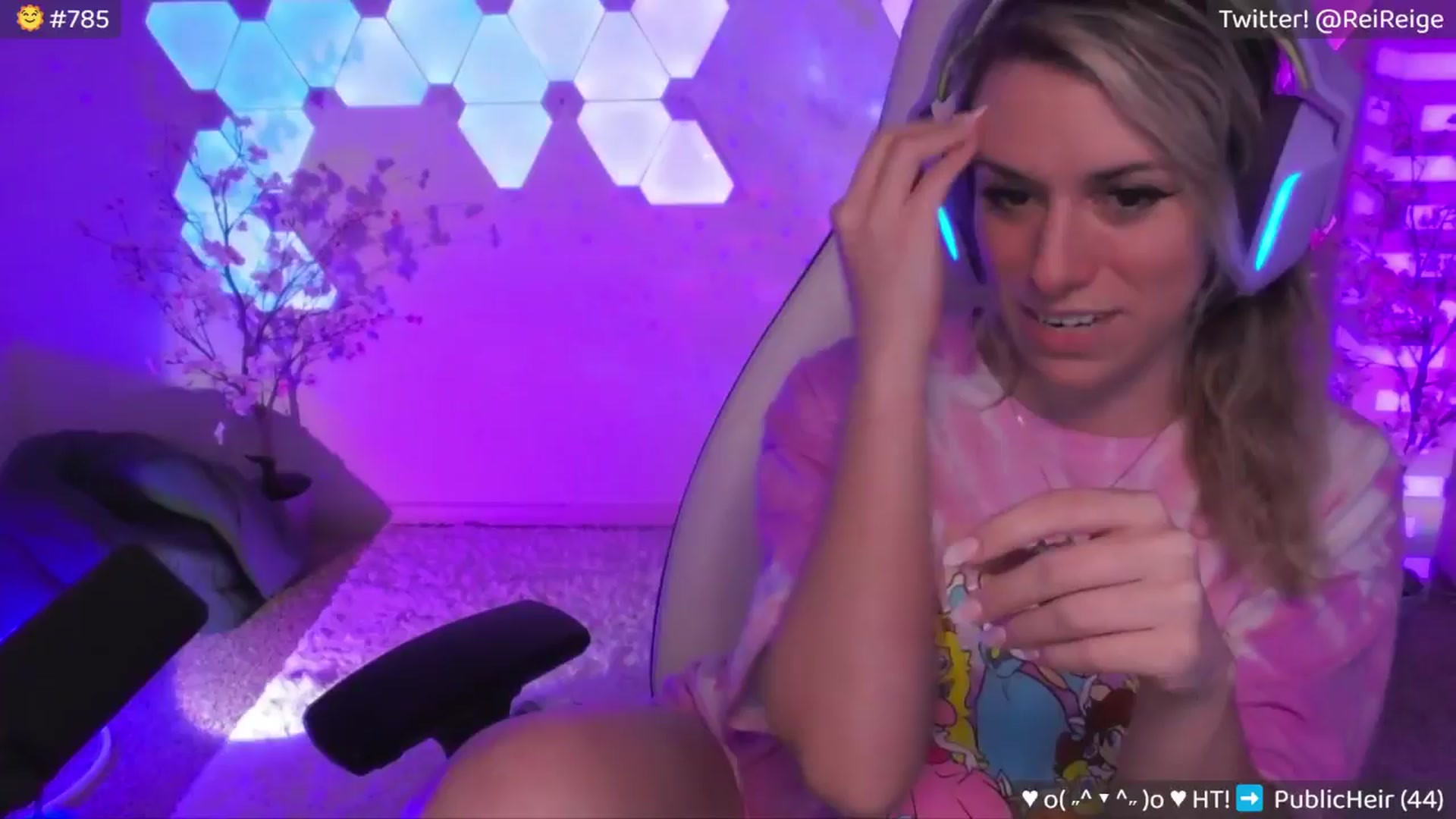 Gallery image thumbnail from Reige's myfreecams stream on, 06/17/2024, 07:26 image 15 of 20