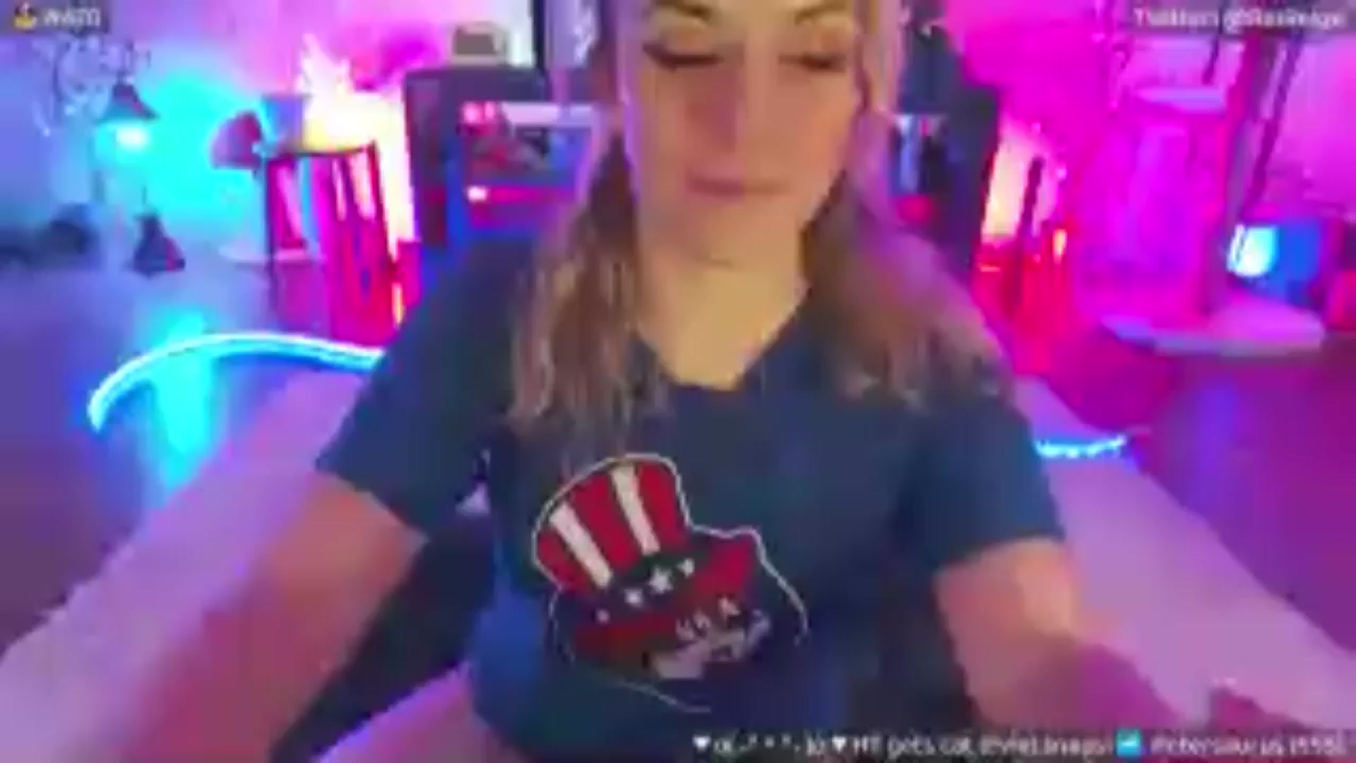 Gallery image thumbnail from Reige's myfreecams stream on, 07/05/2024, 09:00 image 15 of 20