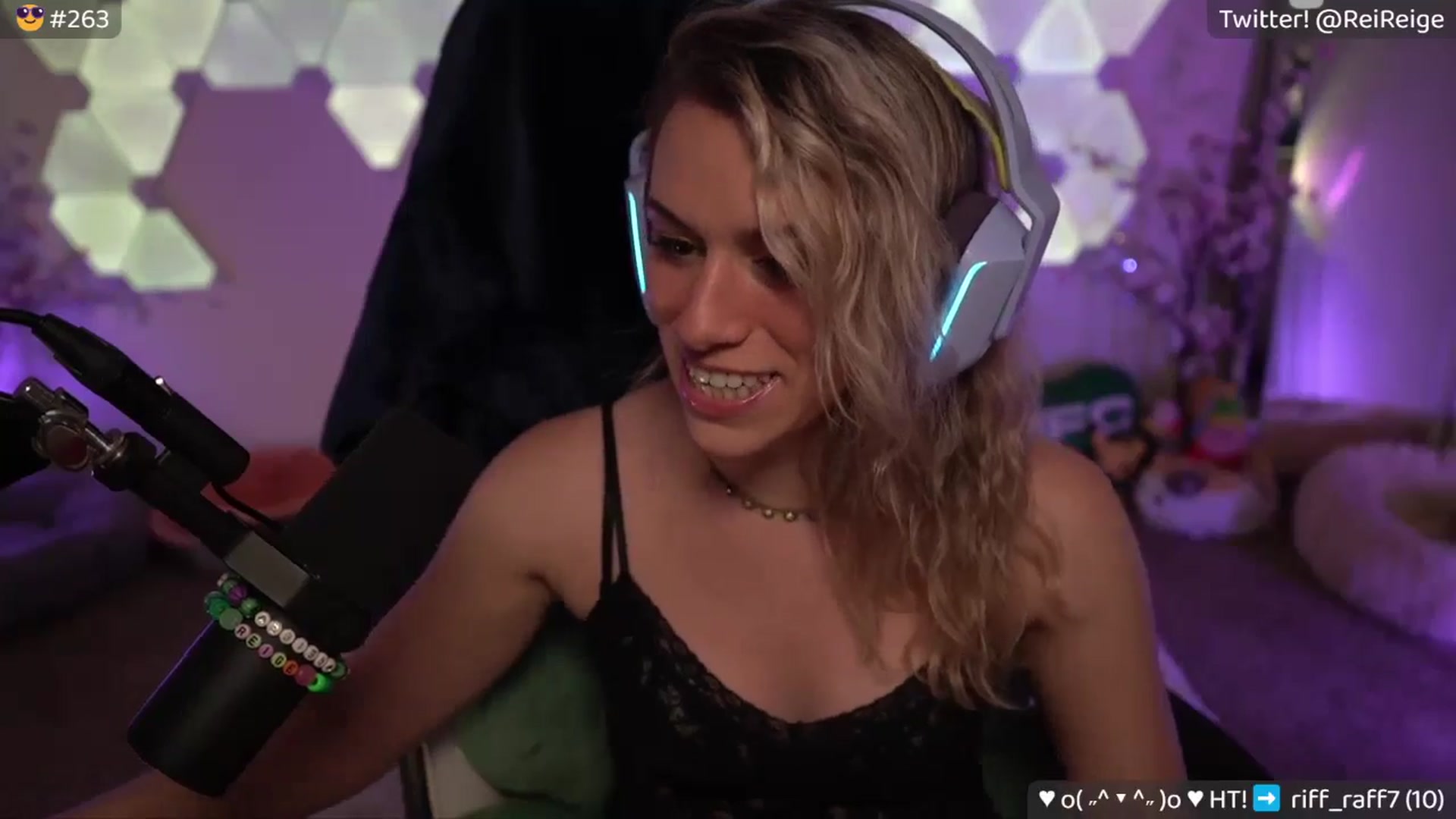 Gallery image thumbnail from Reige's myfreecams stream on, 07/11/2024, 08:22 image 2 of 20