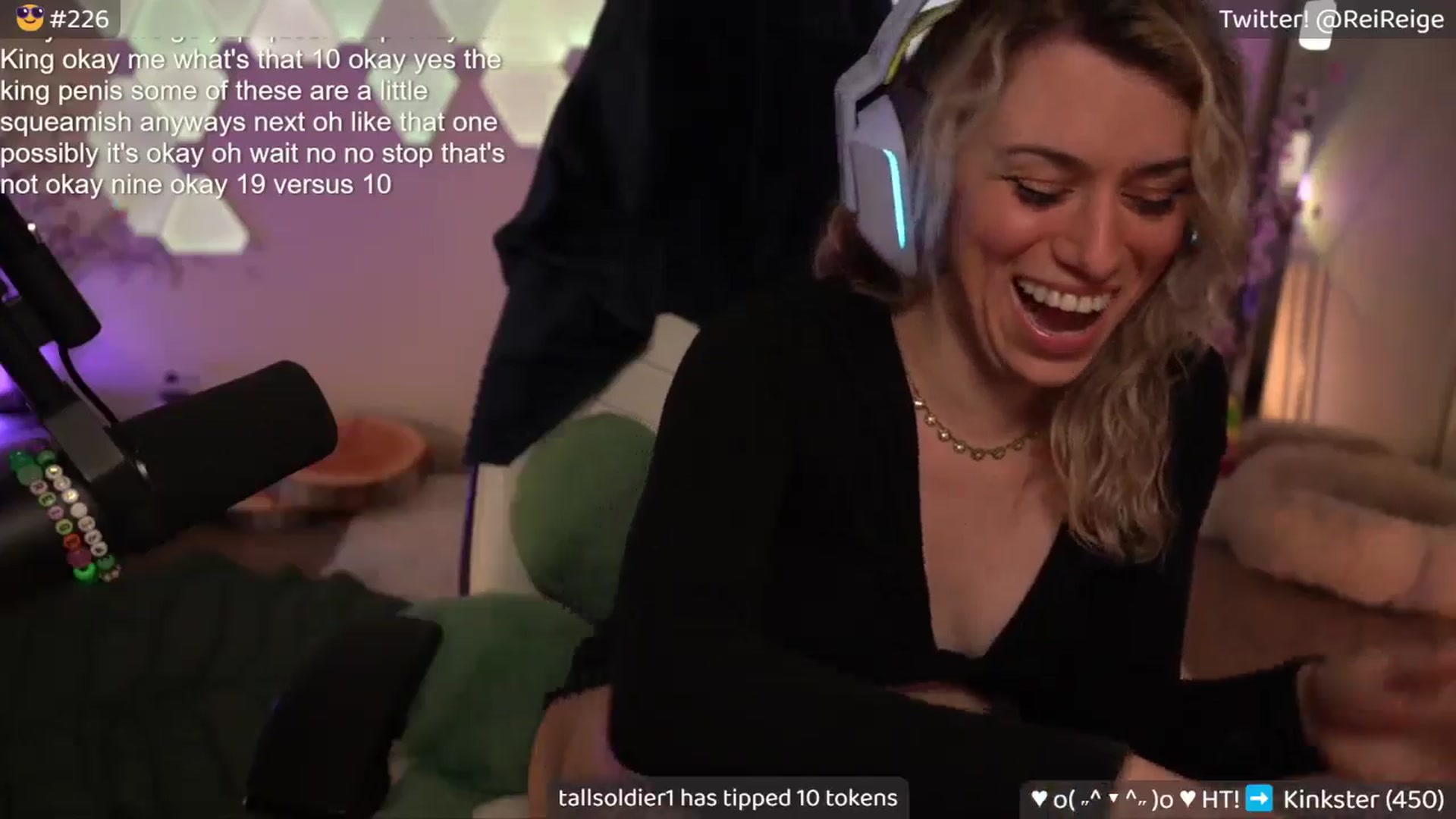 Gallery image thumbnail from Reige's myfreecams stream on, 07/13/2024, 11:05 image 3 of 20