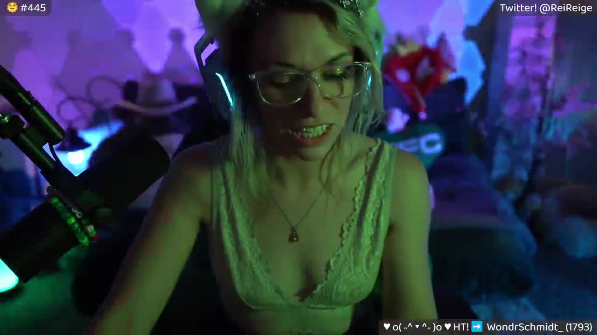 Gallery image thumbnail from Reige's myfreecams stream on, 08/16/2024, 11:08 image 7 of 20