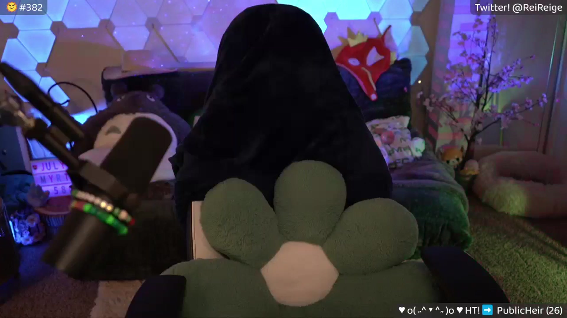 Gallery image thumbnail from Reige's myfreecams stream on, 08/20/2024, 07:28 image 10 of 20