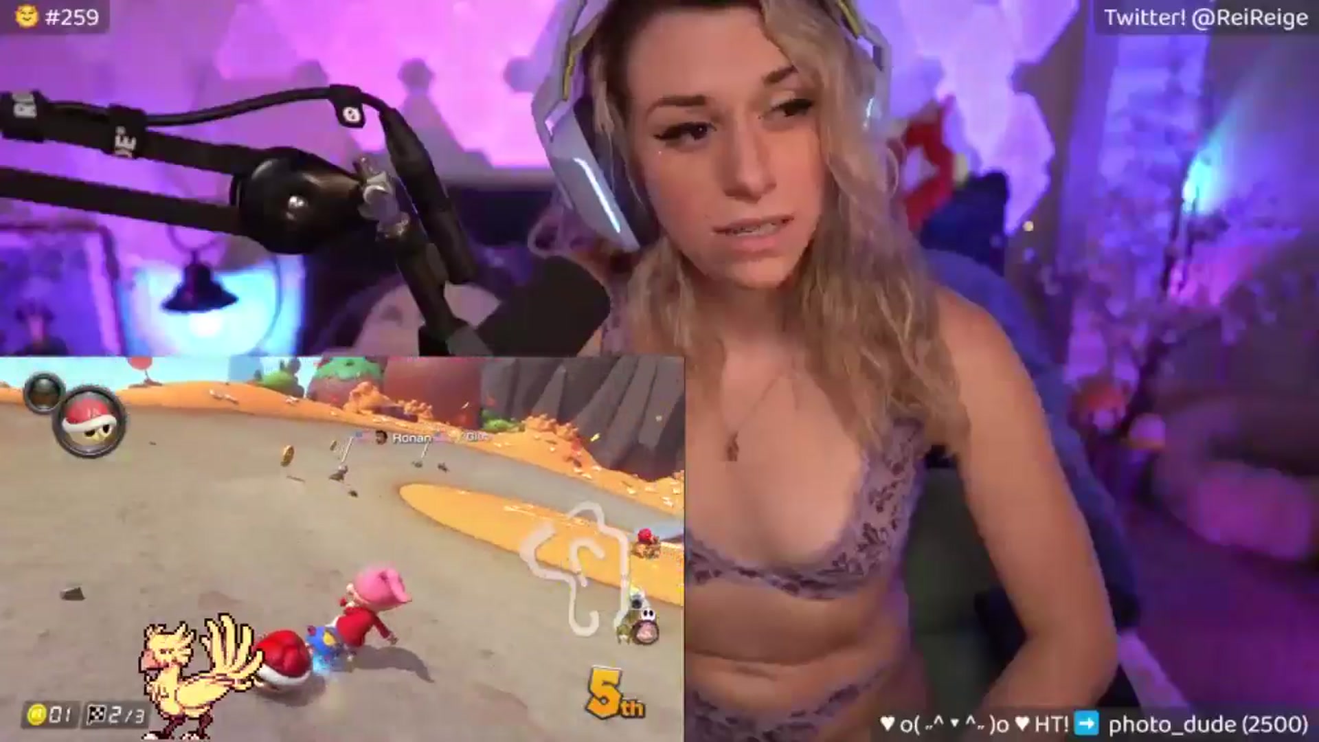 Gallery image thumbnail from Reige's myfreecams stream on, 08/27/2024, 07:01 image 16 of 20