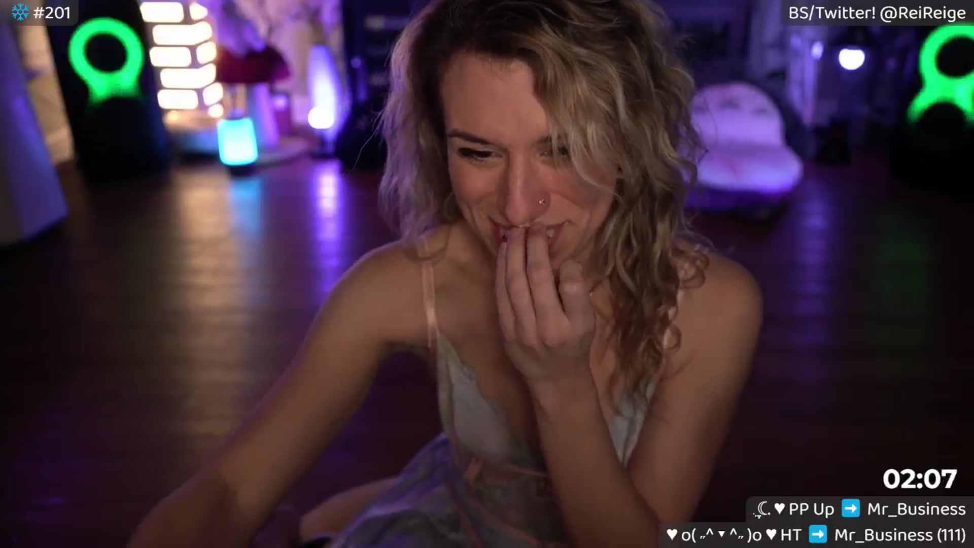 Gallery image thumbnail from Reige's myfreecams stream on, 01/10/2025, 10:30 image 2 of 20