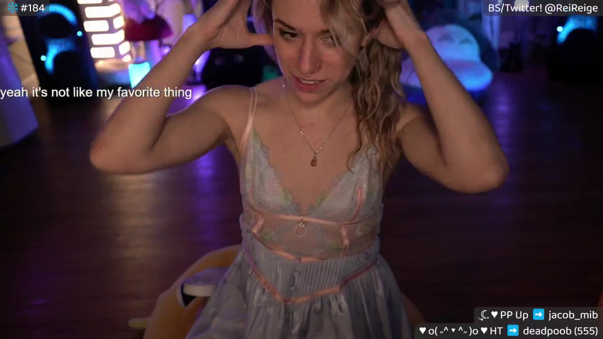 Gallery image thumbnail from Reige's myfreecams stream on, 01/10/2025, 10:30 image 14 of 20