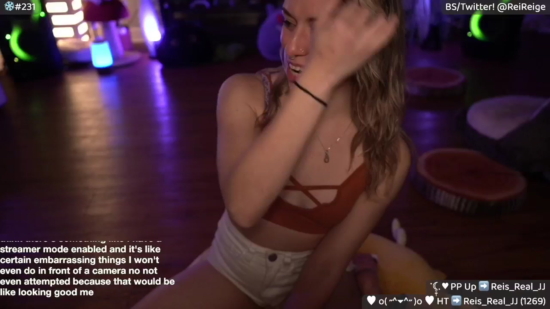 Gallery image thumbnail from Reige's myfreecams stream on, 01/15/2025, 11:42 image 4 of 20