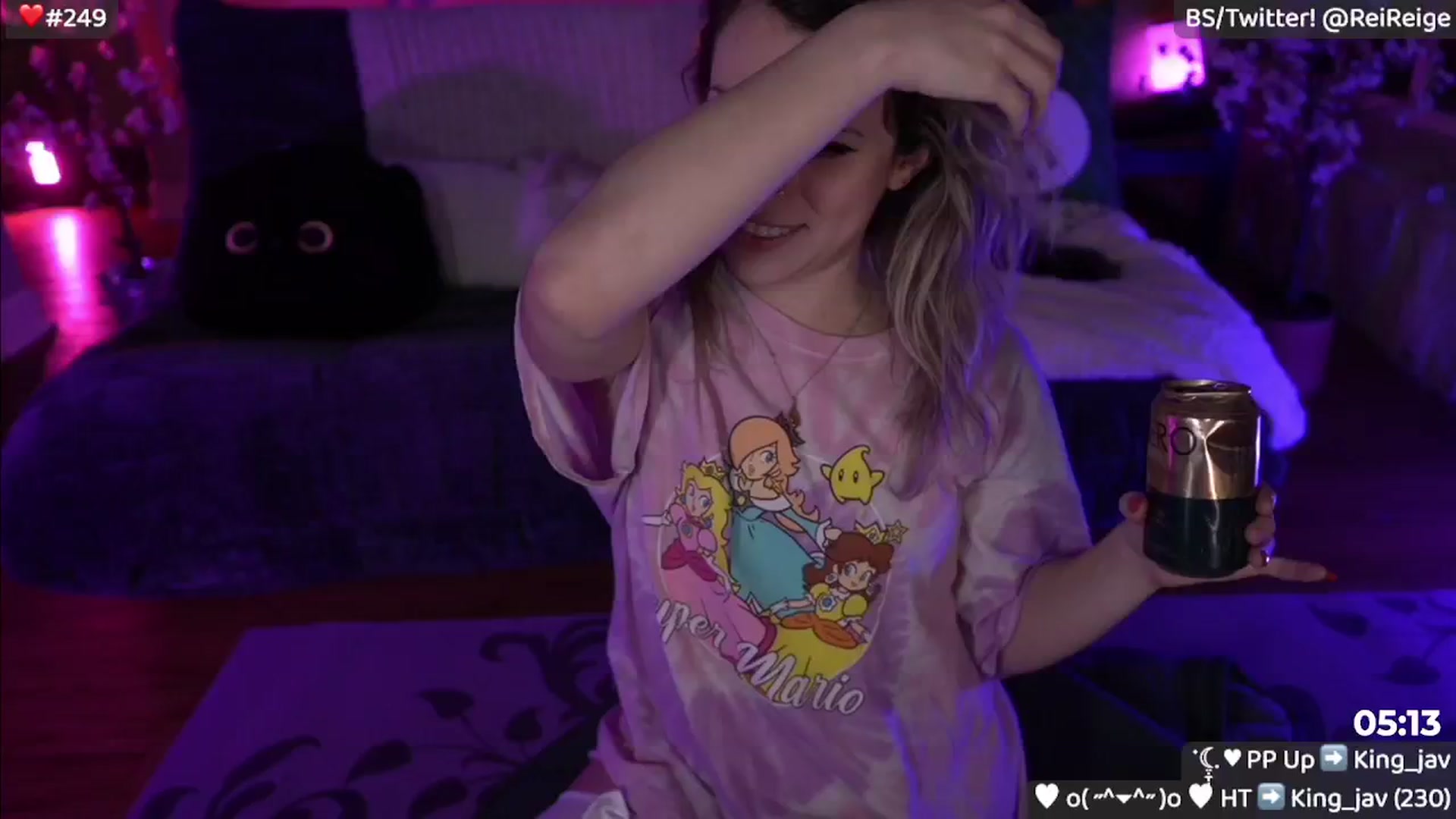 Gallery image thumbnail from Reige's myfreecams stream on, 02/11/2025, 09:57 image 6 of 20
