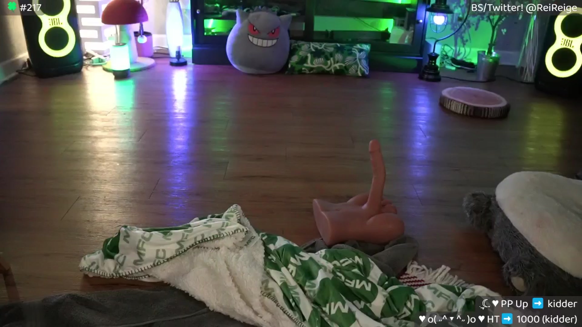 Gallery image thumbnail from Reige's myfreecams stream on, 03/21/2025, 10:44 image 12 of 20