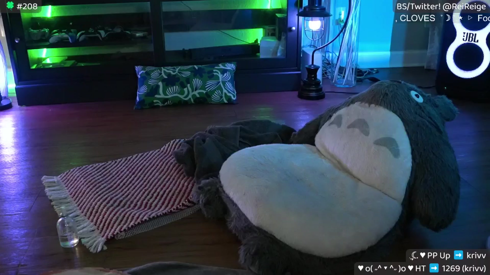 Gallery image thumbnail from Reige's myfreecams stream on, 03/26/2025, 11:32 image 7 of 20