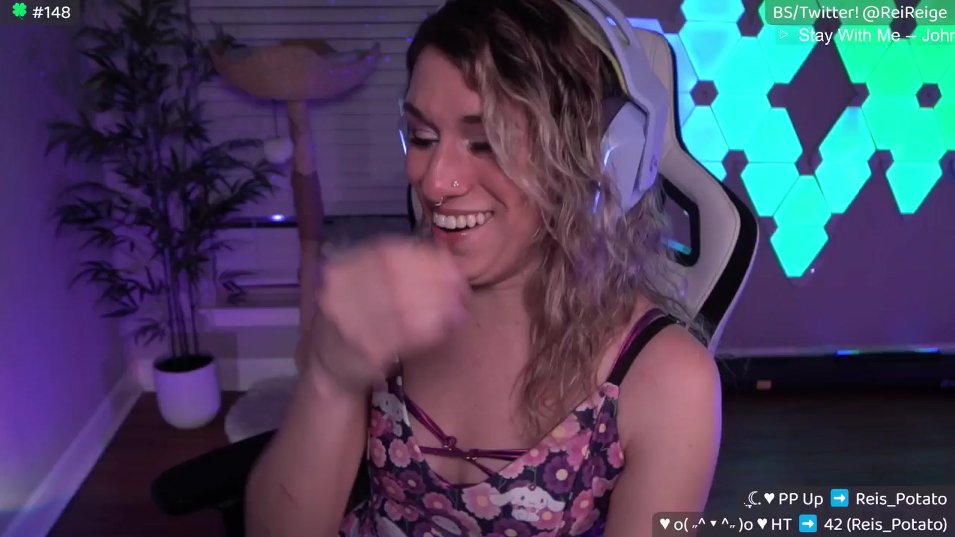 Gallery image thumbnail from Reige's myfreecams stream on, 03/31/2025, 10:30 image 2 of 20