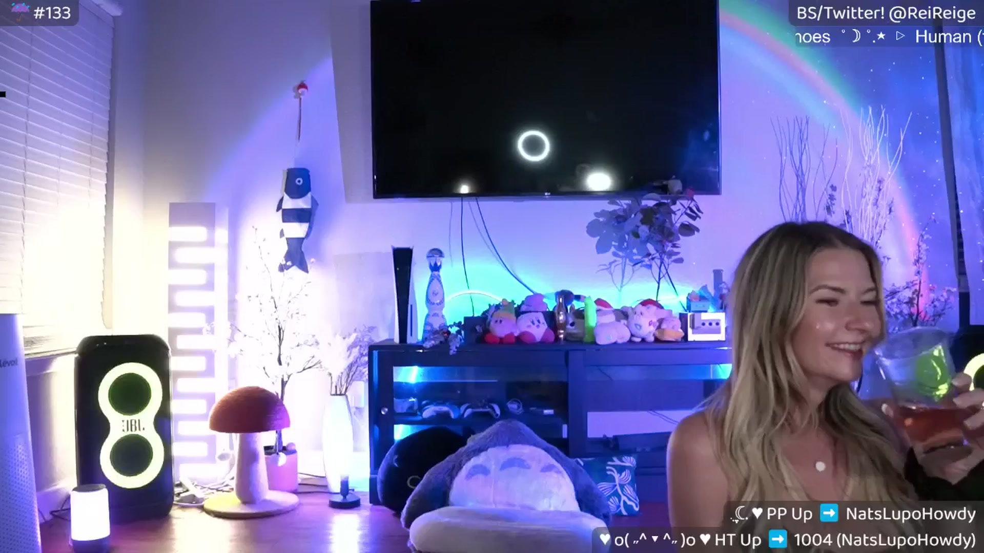 Gallery image thumbnail from Reige's myfreecams stream on, 04/12/2025, 08:59 image 7 of 20