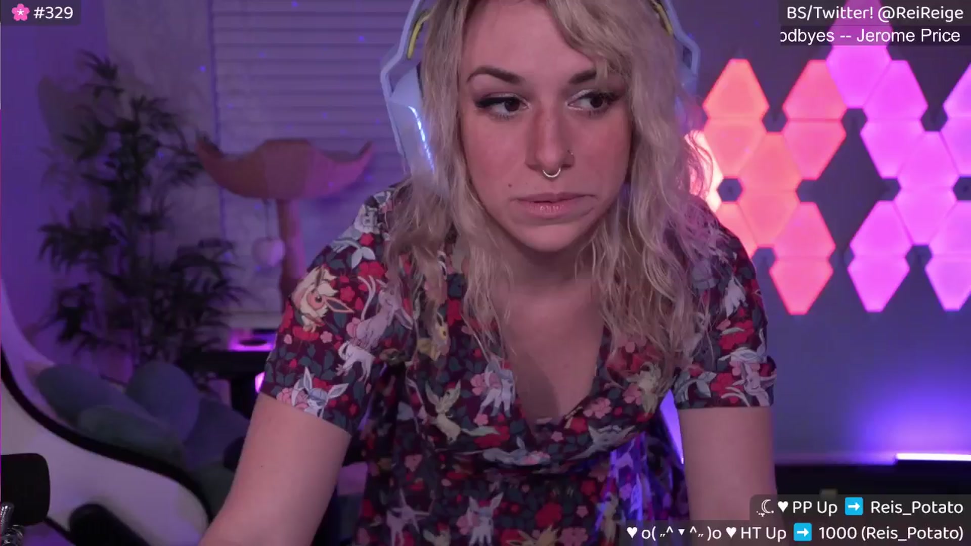 Gallery image thumbnail from Reige's myfreecams stream on, 05/24/2025, 07:00 image 5 of 20