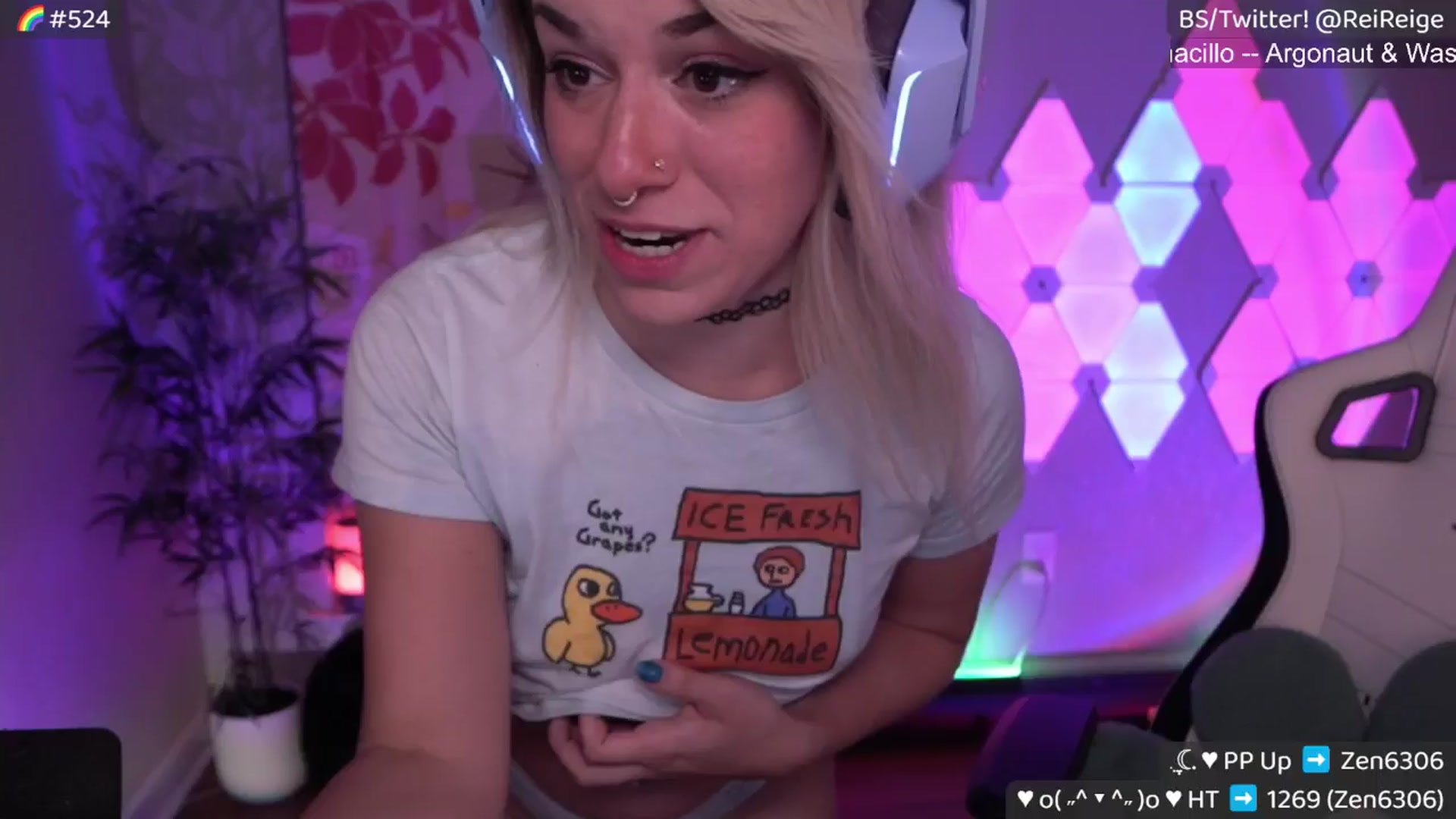 Gallery image thumbnail from Reige's myfreecams stream on, 06/26/2025, 10:48 image 5 of 20
