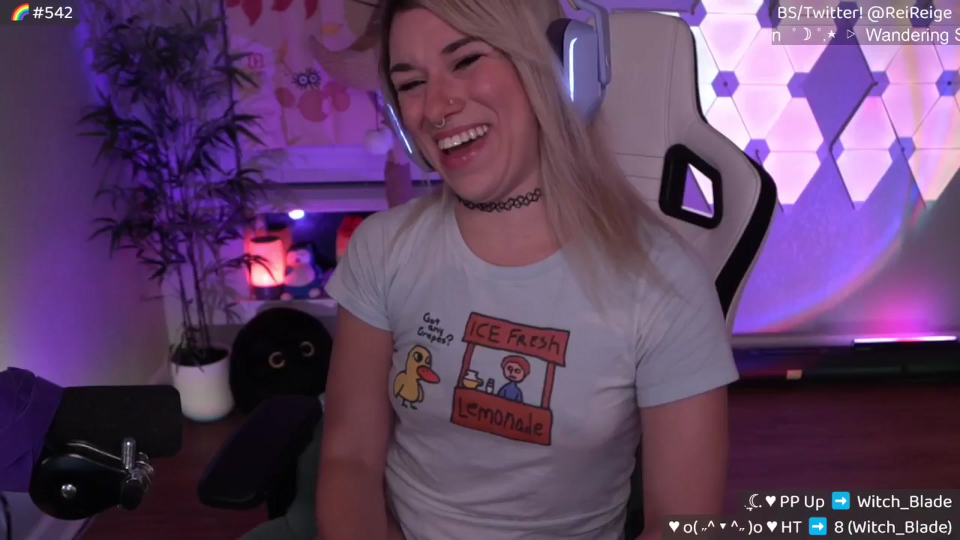 Gallery image thumbnail from Reige's myfreecams stream on, 06/26/2025, 10:48 image 1 of 20