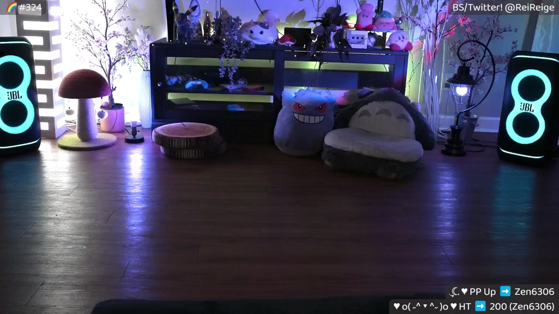 Gallery image thumbnail from Reige's myfreecams stream on, 06/30/2025, 10:20 image 6 of 20
