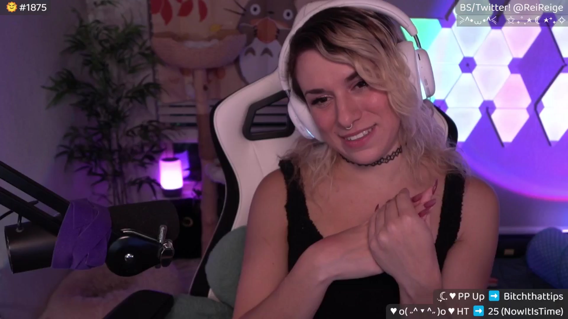 Gallery image thumbnail from Reige's myfreecams stream on, 09/08/2025, 11:07 image 3 of 20