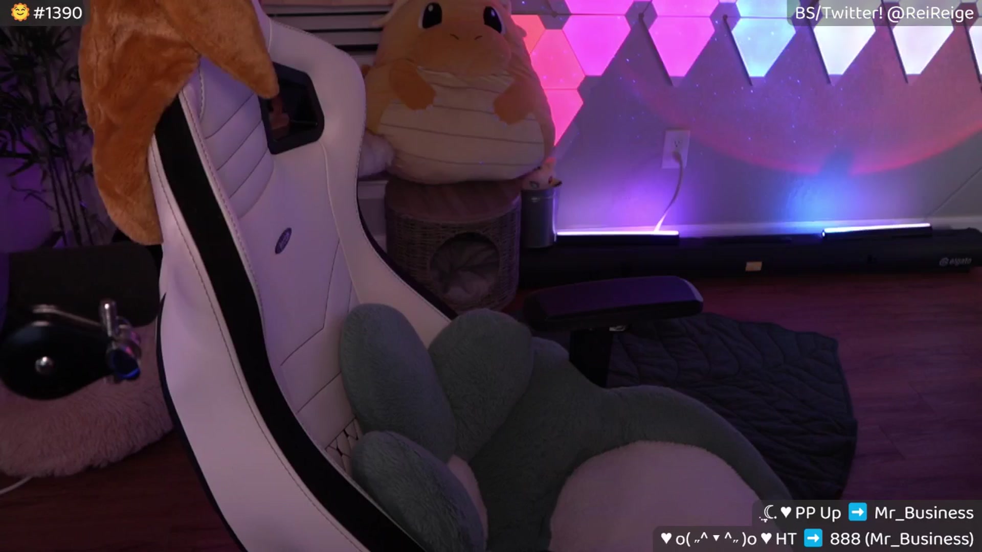 Gallery image thumbnail from Reige's myfreecams stream on, 09/13/2025, 10:25 image 2 of 20