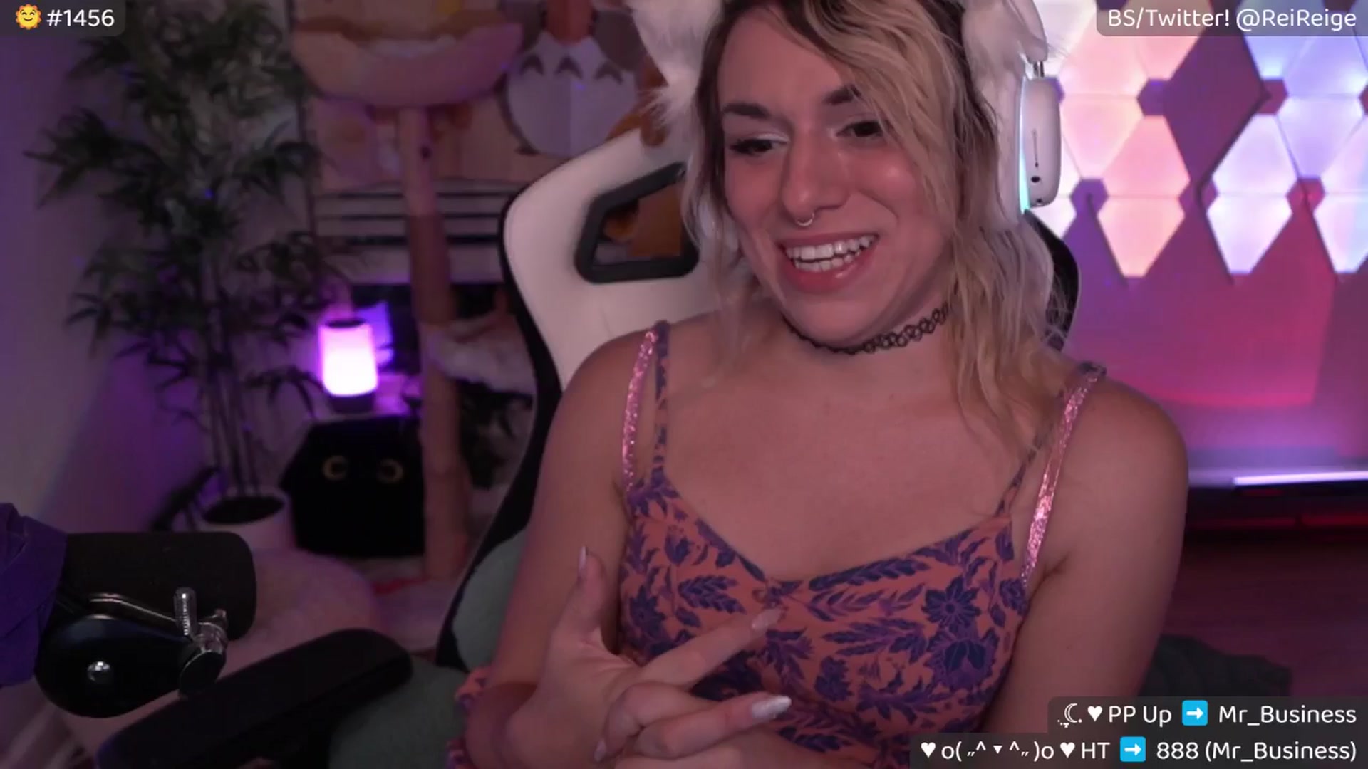 Gallery image thumbnail from Reige's myfreecams stream on, 09/14/2025, 10:49 image 1 of 20
