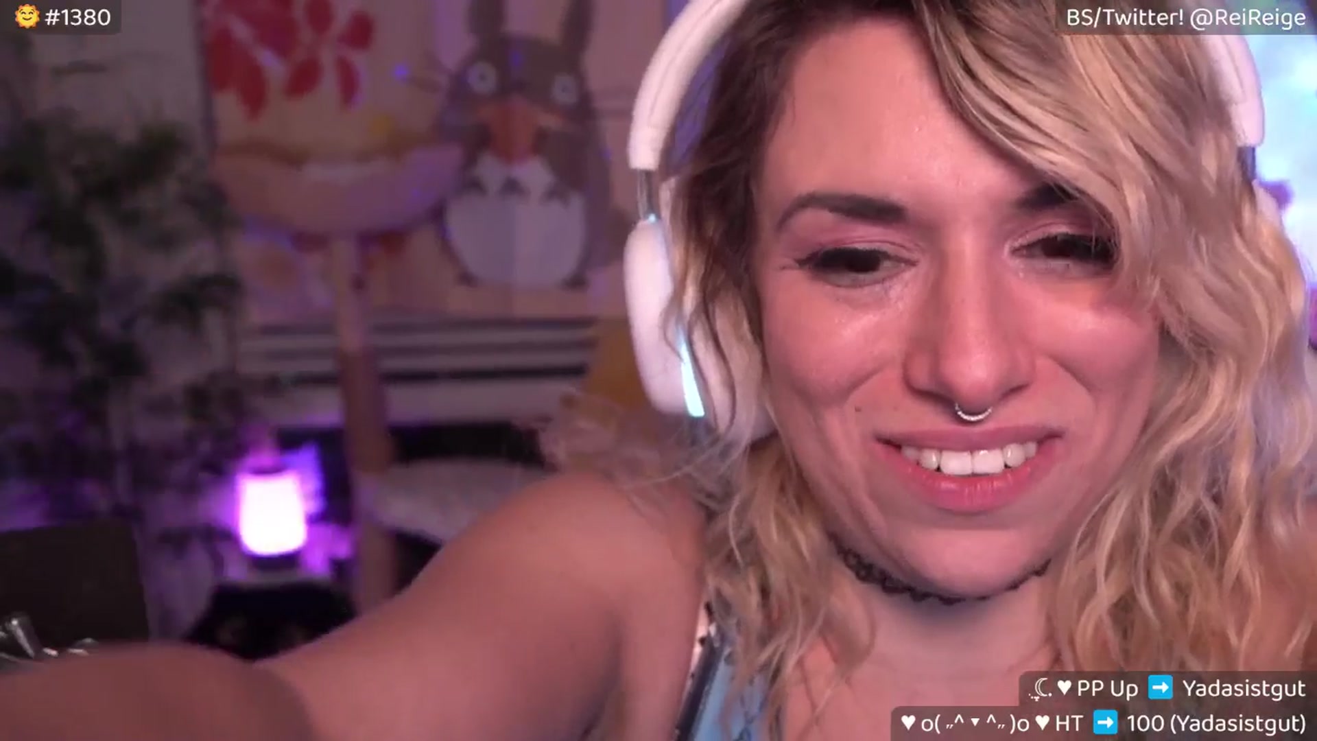 Gallery image thumbnail from Reige's myfreecams stream on, 09/16/2025, 09:35 image 8 of 20