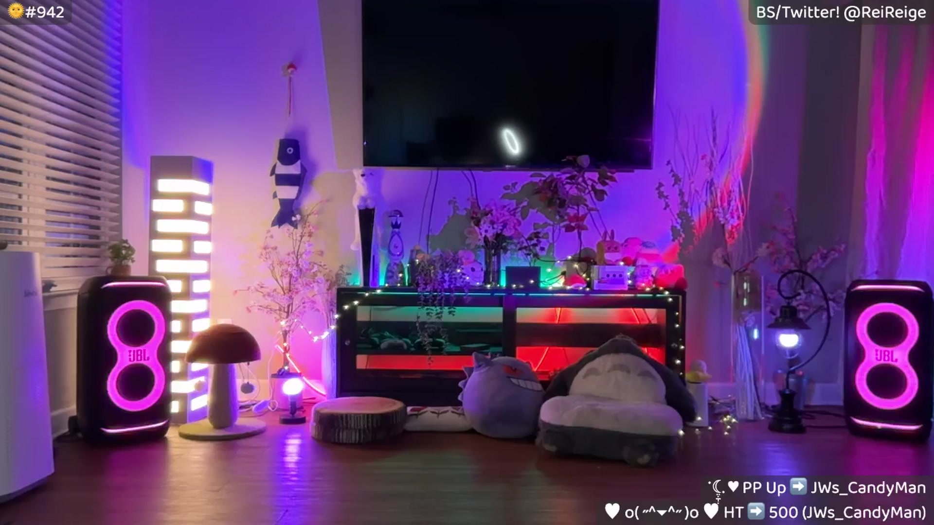 Gallery image thumbnail from Reige's myfreecams stream on, 09/19/2025, 10:21 image 17 of 20