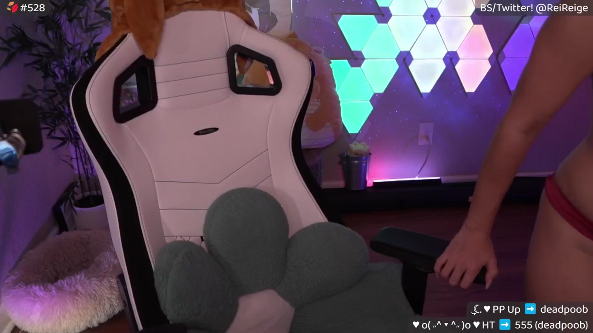 Gallery image thumbnail from Reige's myfreecams stream on, 09/27/2025, 13:55 image 19 of 20