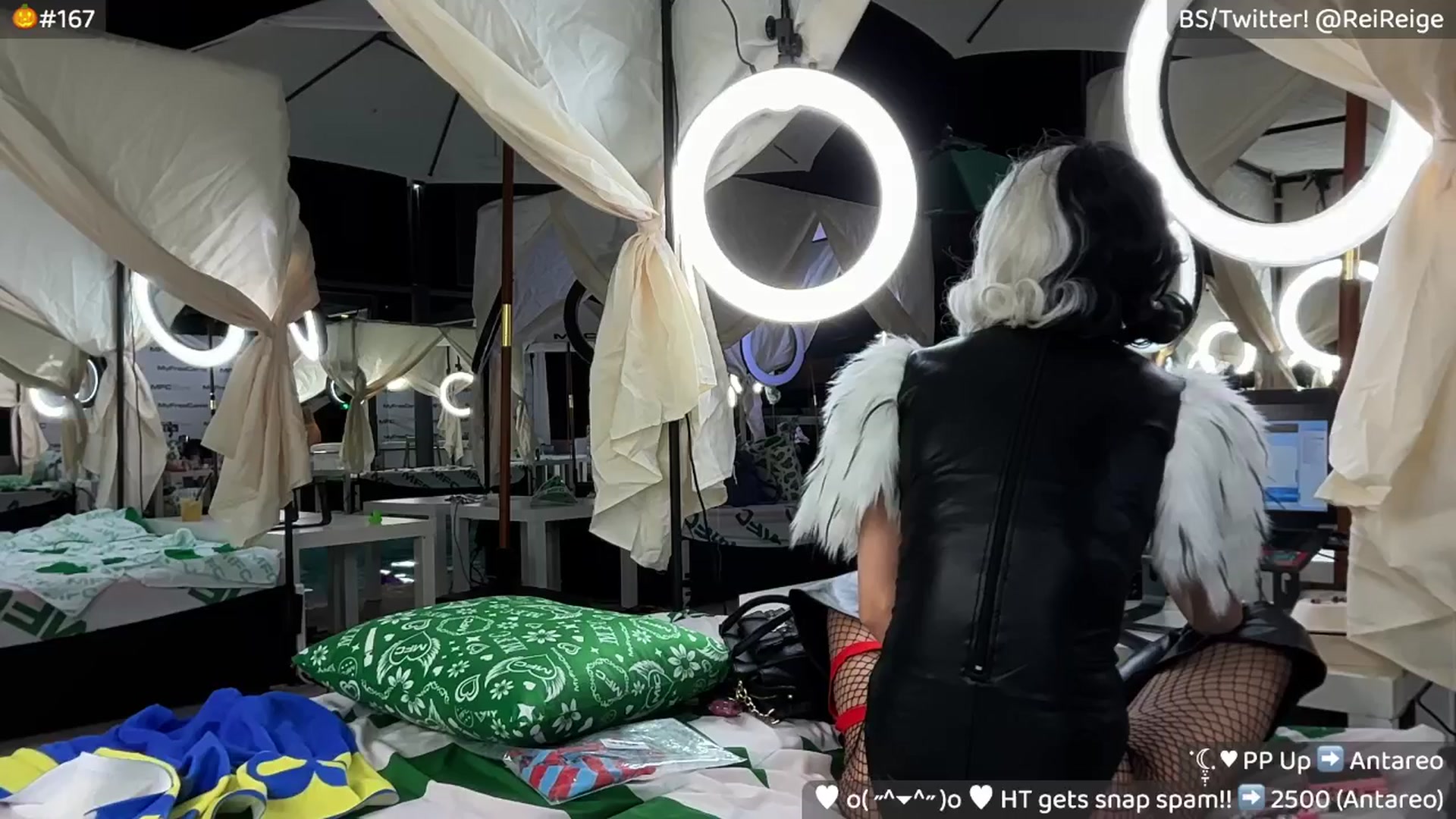 Gallery image thumbnail from Reige's myfreecams stream on, 10/09/2025, 10:16 image 9 of 20