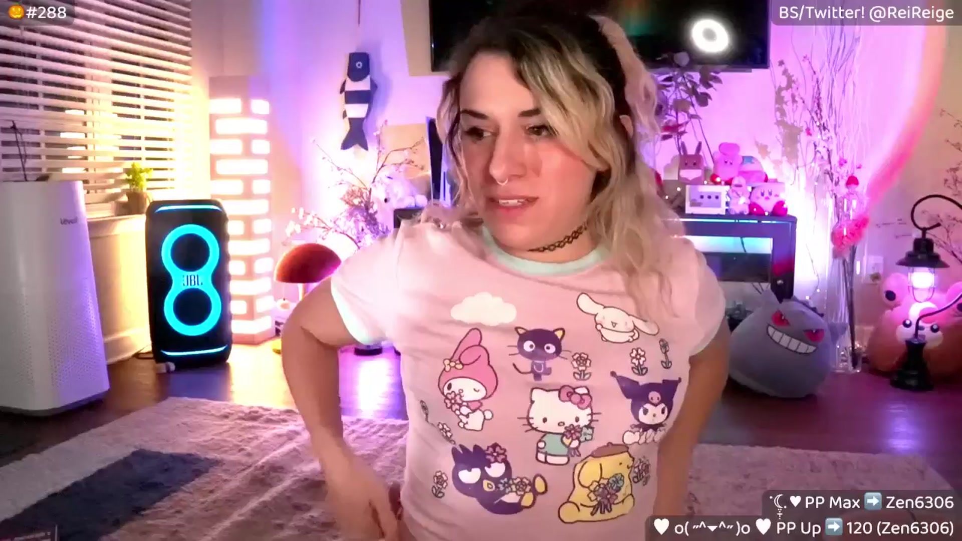 Gallery image thumbnail from Reige's myfreecams stream on, 10/27/2025, 08:19 image 11 of 20