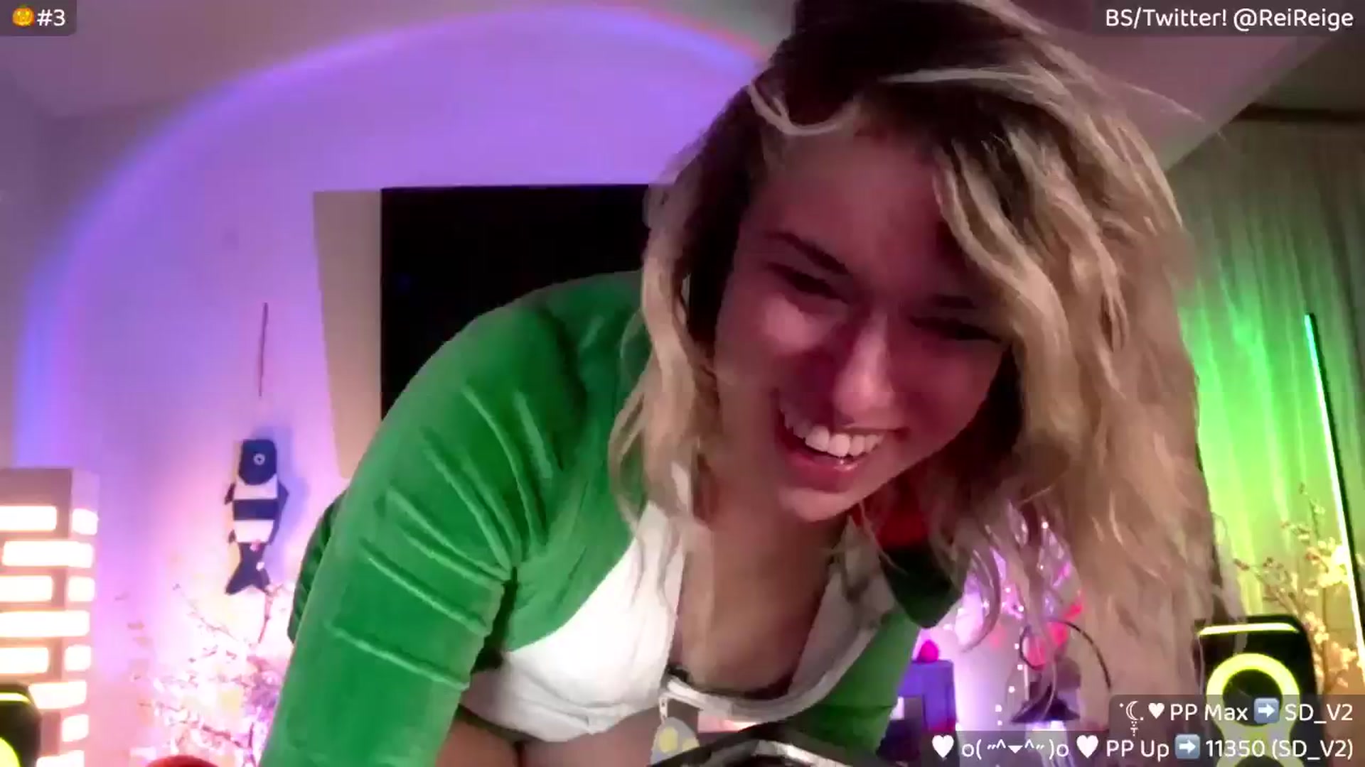 Gallery image thumbnail from Reige's myfreecams stream on, 11/01/2025, 11:21 image 10 of 20
