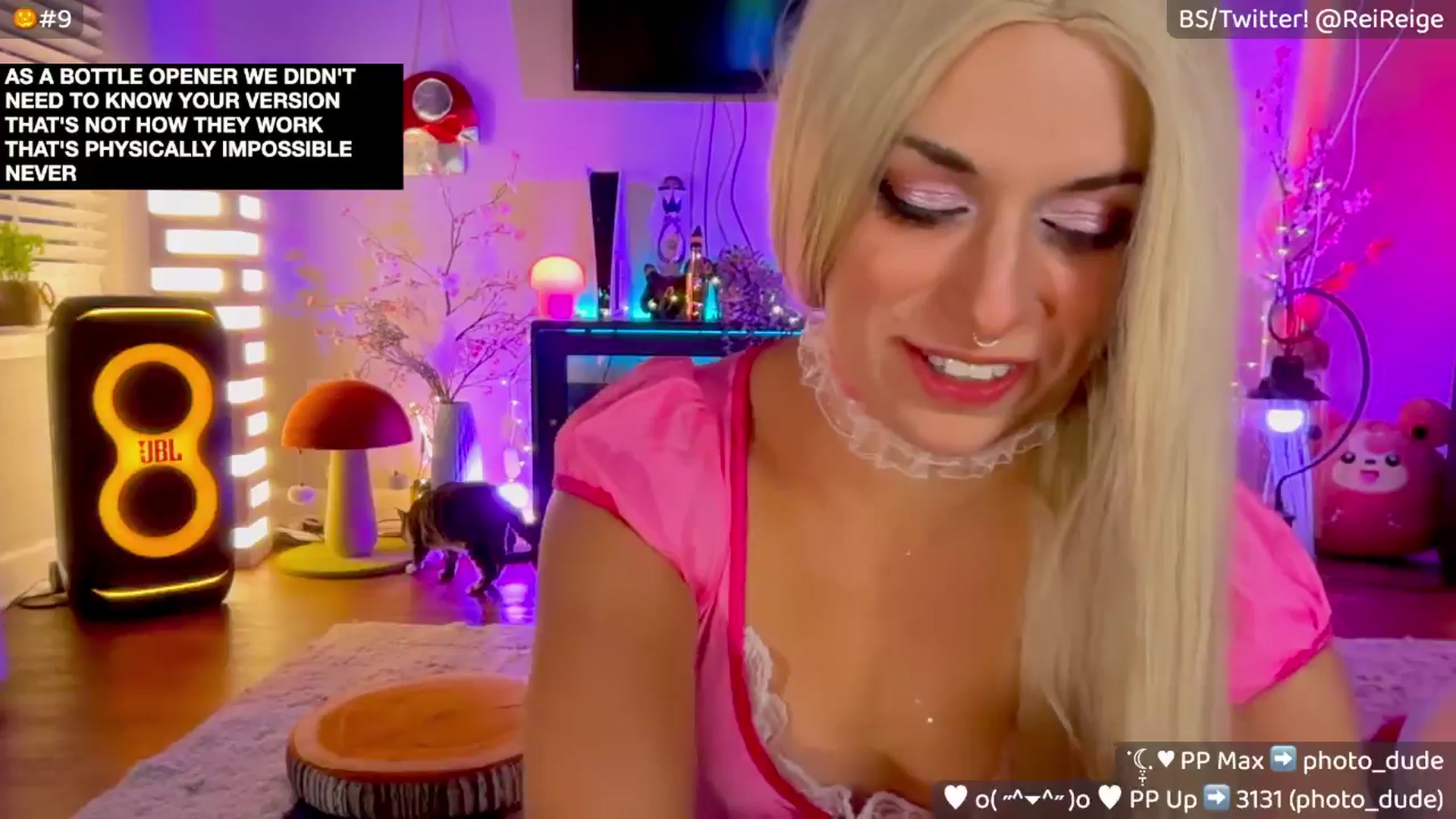 Gallery image thumbnail from Reige's myfreecams stream on, 11/02/2025, 11:44 image 11 of 20