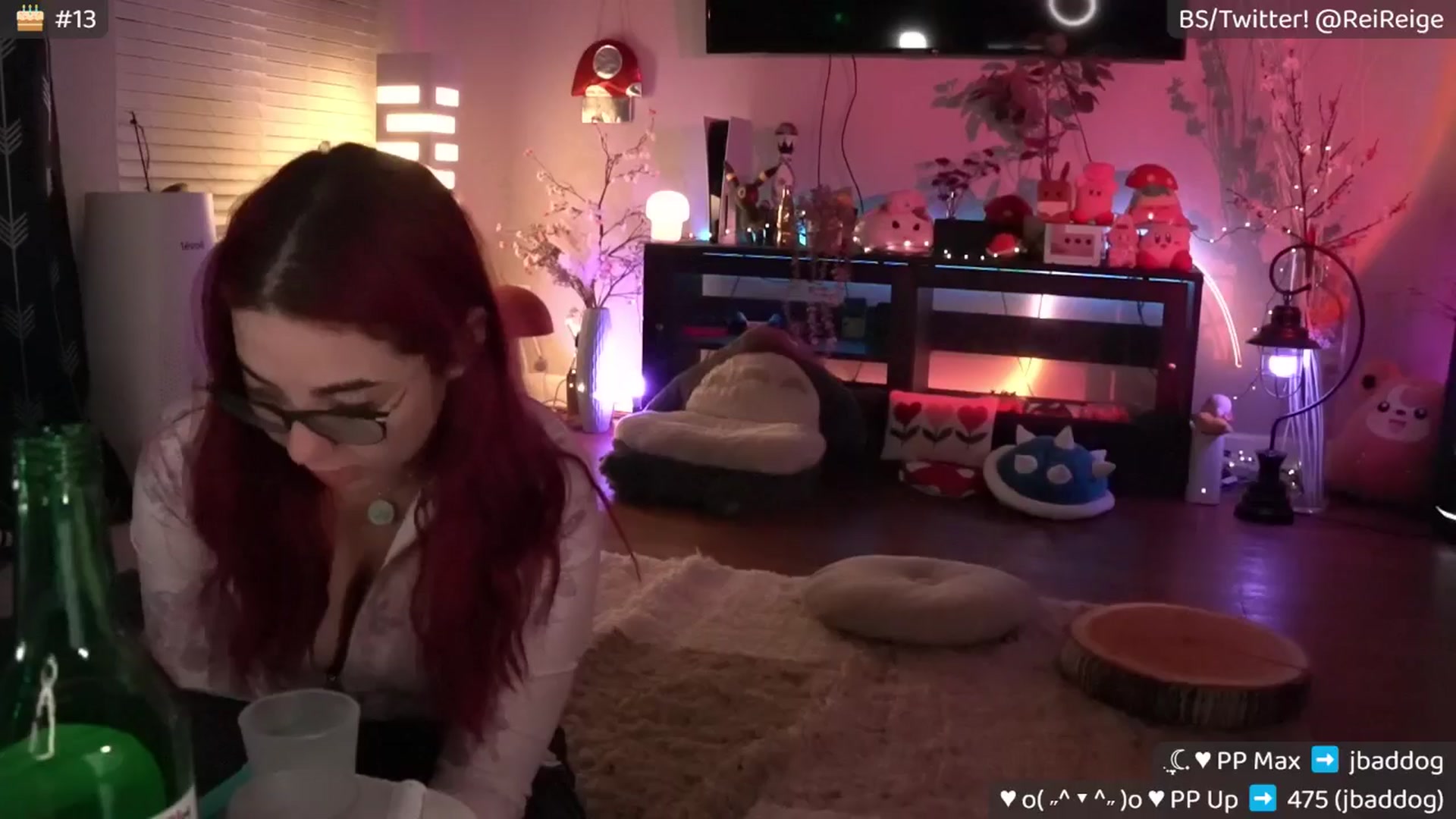 Gallery image thumbnail from Reige's myfreecams stream on, 11/06/2025, 12:46 image 1 of 20