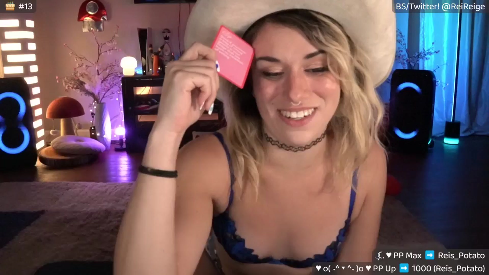 Gallery image thumbnail from Reige's myfreecams stream on, 11/16/2025, 14:16 image 11 of 20