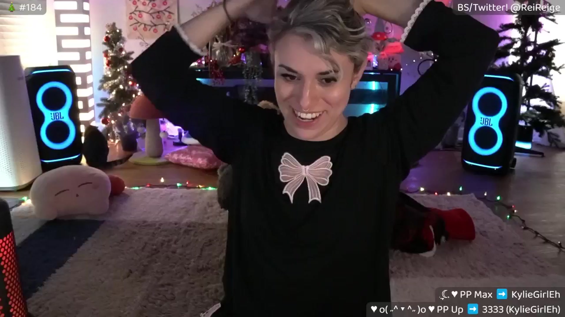 Gallery image thumbnail from Reige's myfreecams stream on, 12/14/2025, 16:09 image 7 of 20