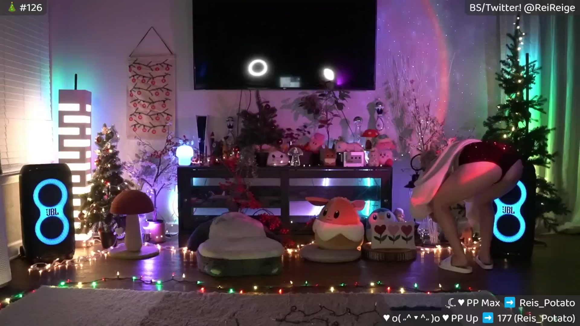 Gallery image thumbnail from Reige's myfreecams stream on, 12/17/2025, 11:30 image 4 of 20