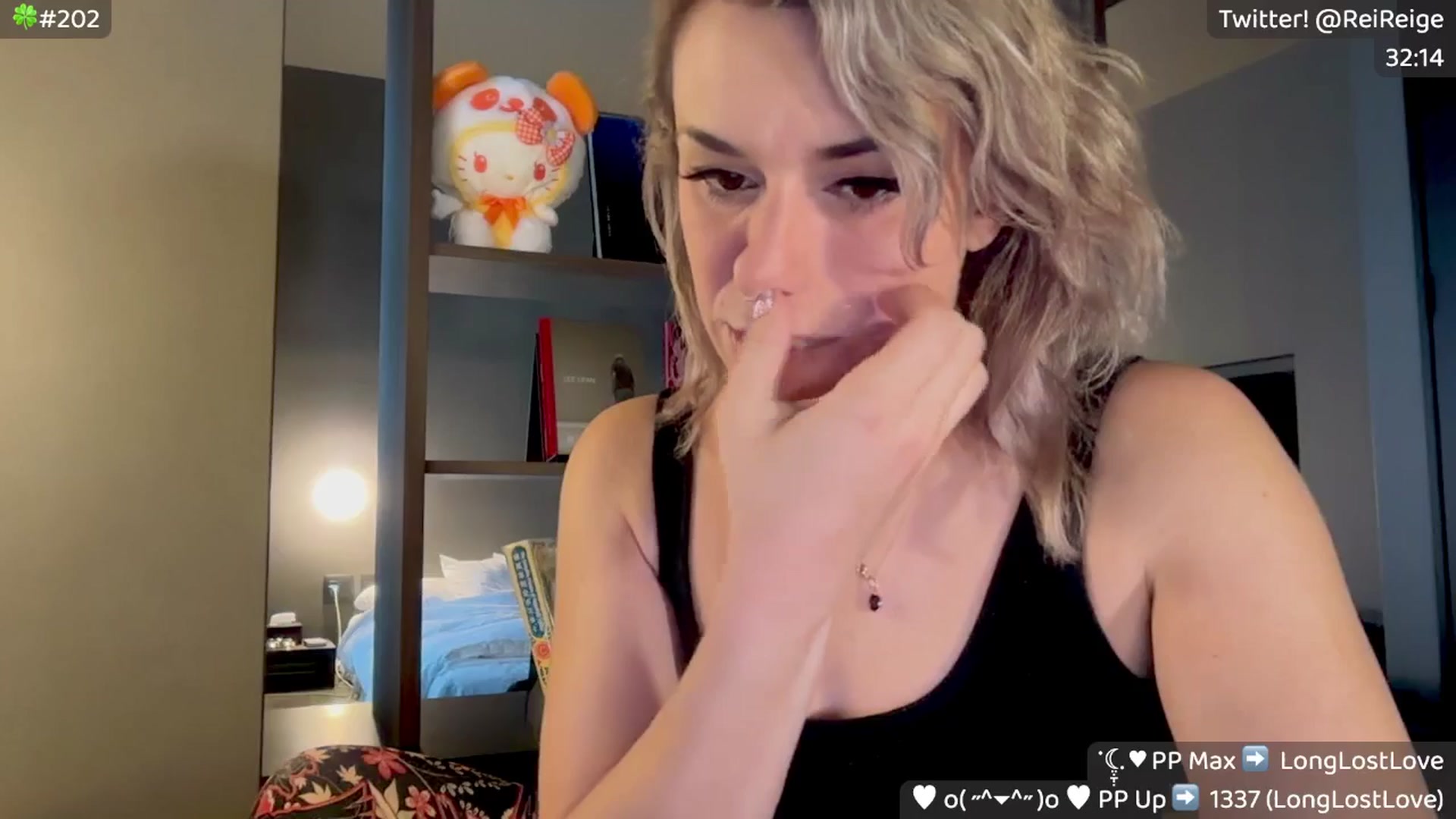 Gallery image thumbnail from Reige's myfreecams stream on, 04/01/2026, 07:09 image 11 of 20