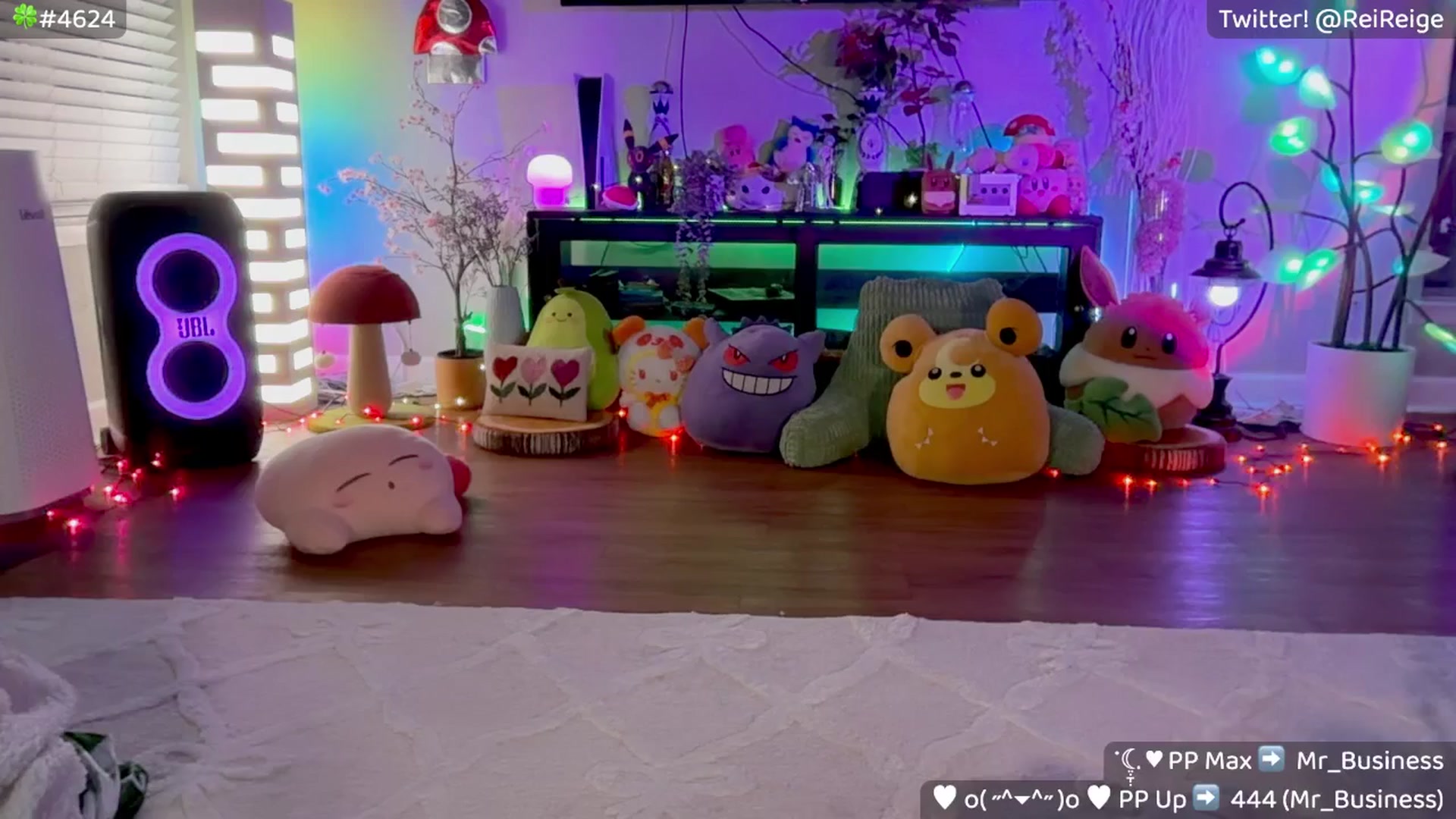 Gallery image thumbnail from Reige's myfreecams stream on, 04/12/2026, 11:54 image 3 of 20