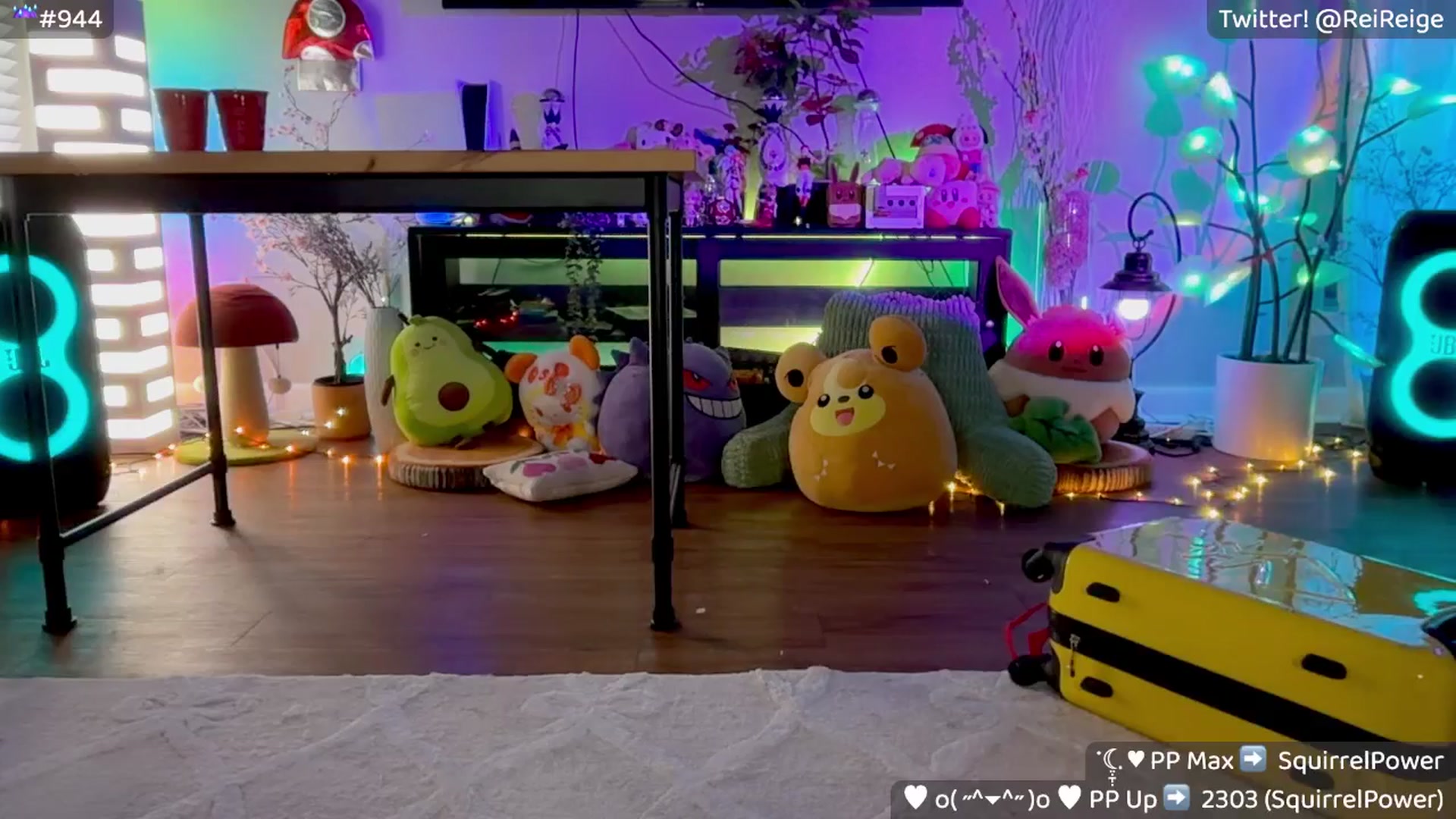Gallery image thumbnail from Reige's myfreecams stream on, 04/17/2026, 10:11 image 7 of 20