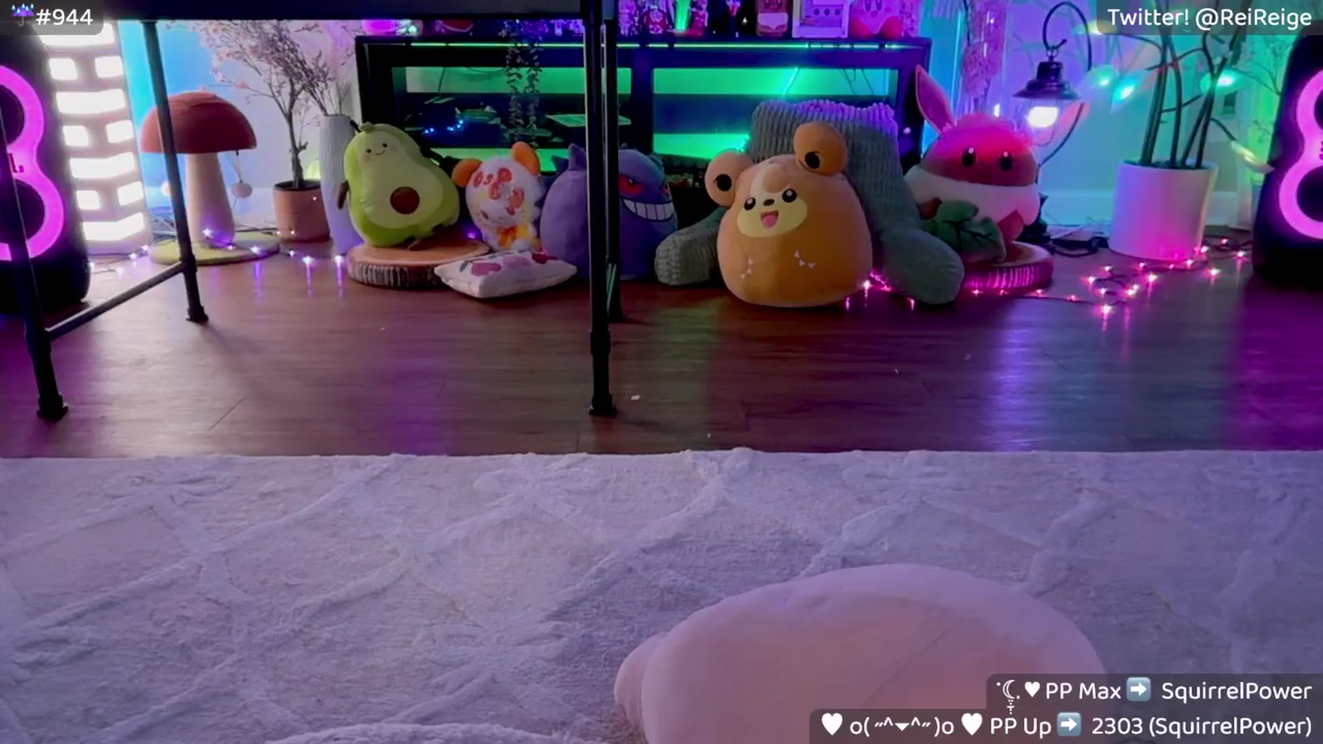 Gallery image thumbnail from Reige's myfreecams stream on, 04/17/2026, 10:11 image 10 of 20