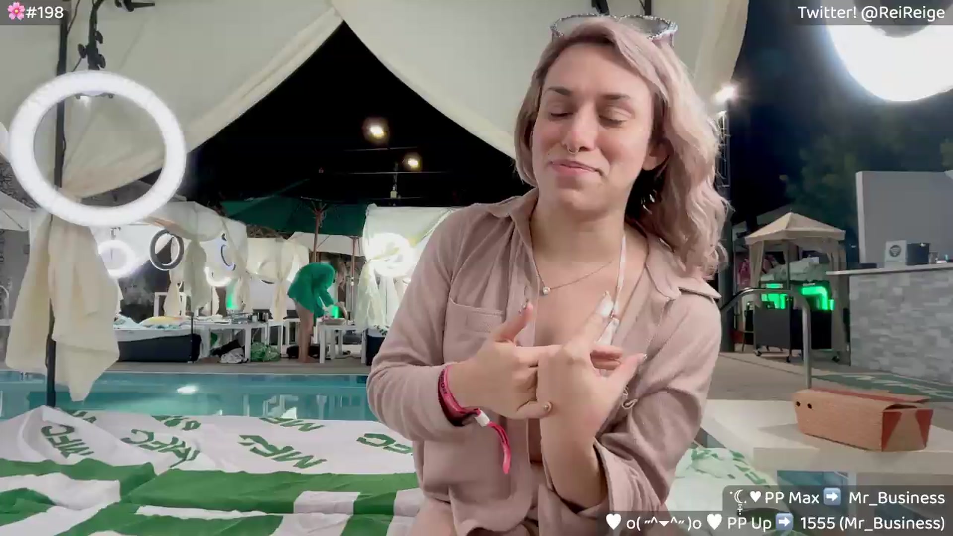 Gallery image thumbnail from Reige's myfreecams stream on, 05/19/2026, 07:29 image 3 of 20