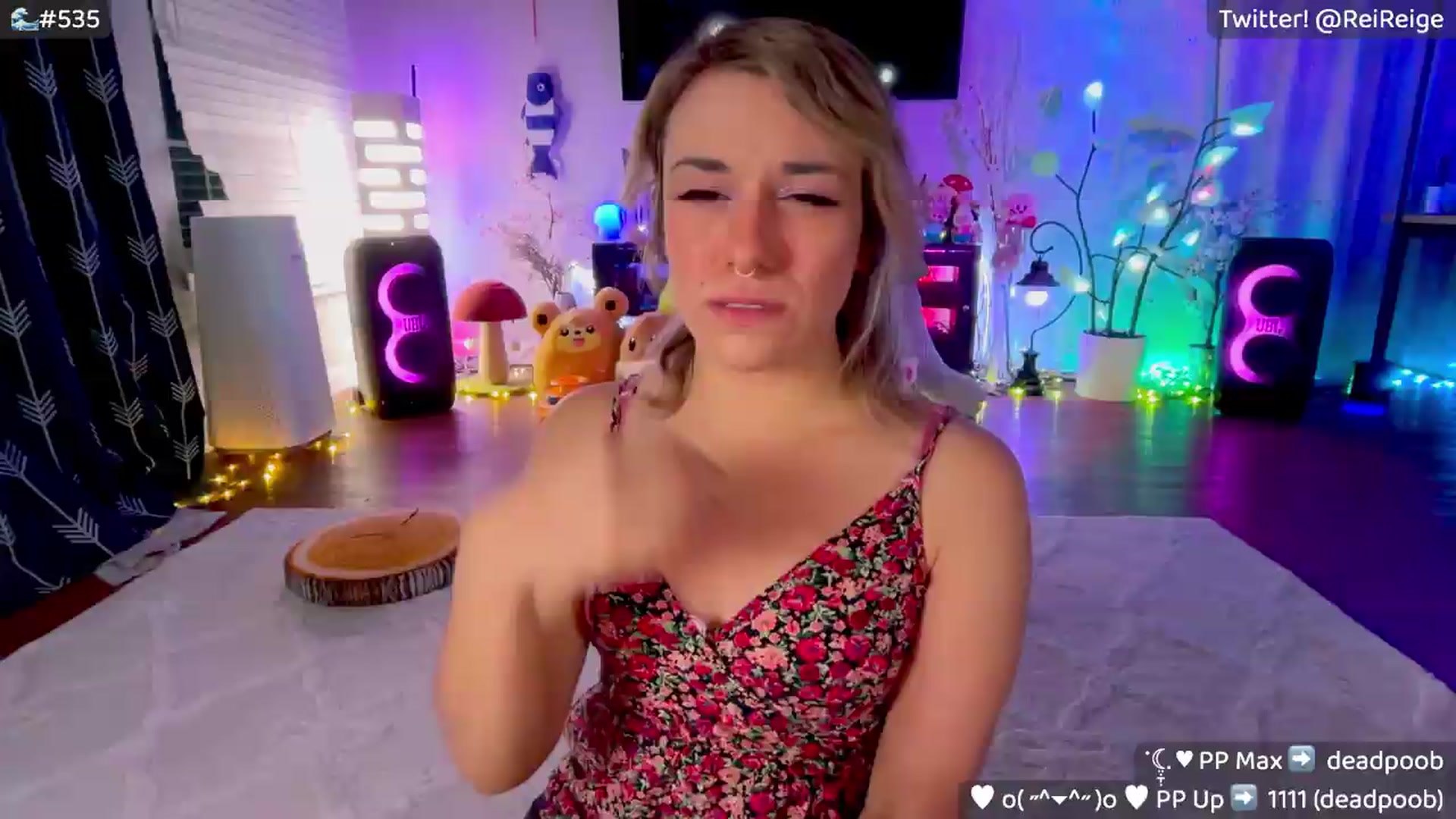 Gallery image thumbnail from Reige's myfreecams stream on, 07/12/2026, 12:59 image 1 of 20