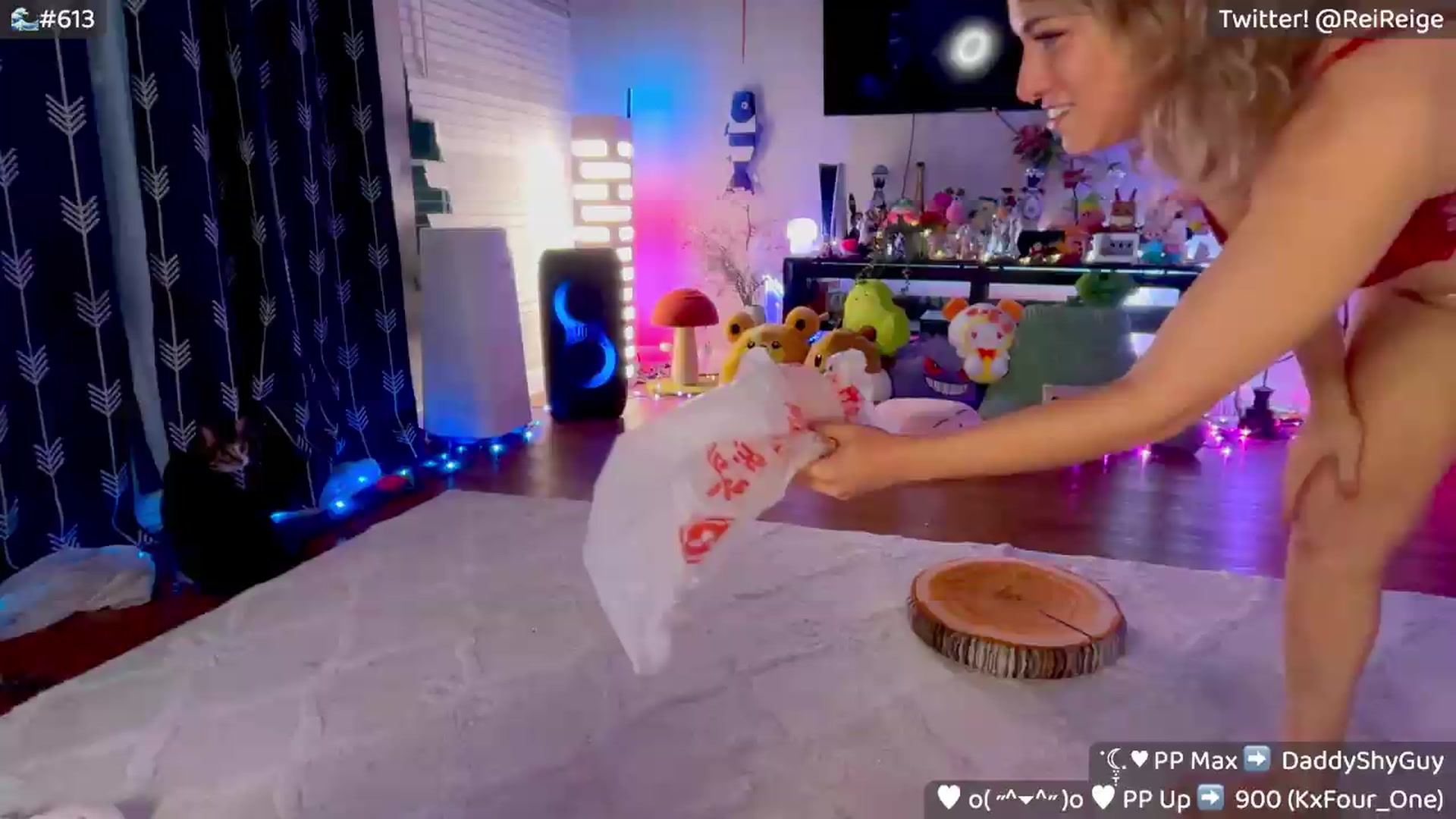 Gallery image thumbnail from Reige's myfreecams stream on, 07/20/2026, 11:32 image 14 of 20
