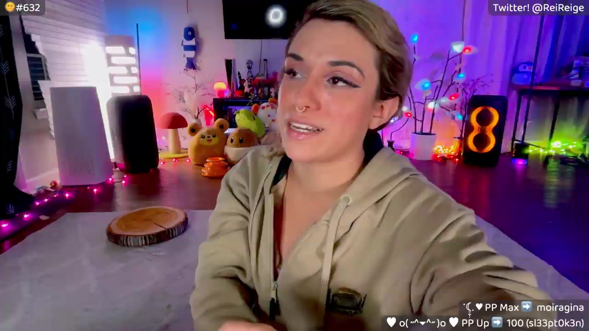 Gallery image thumbnail from Reige's myfreecams stream on, 08/06/2026, 10:34 image 4 of 20
