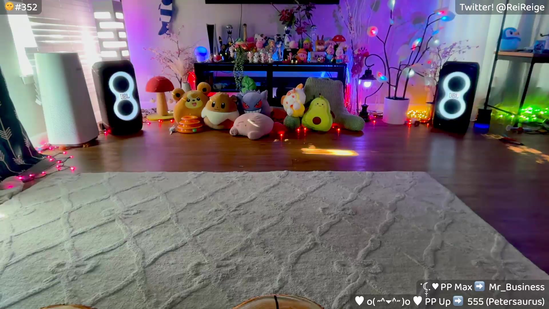 Gallery image thumbnail from Reige's myfreecams stream on, 08/22/2026, 14:35 image 17 of 20