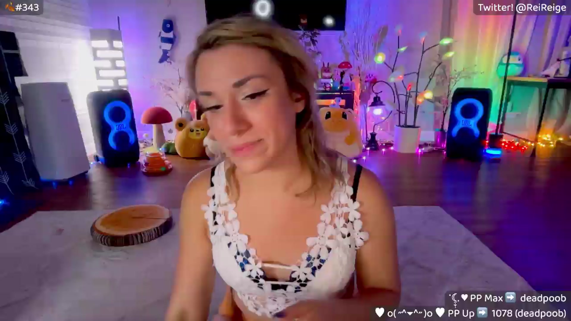 Gallery image thumbnail from Reige's myfreecams stream on, 09/20/2026, 10:39 image 2 of 20