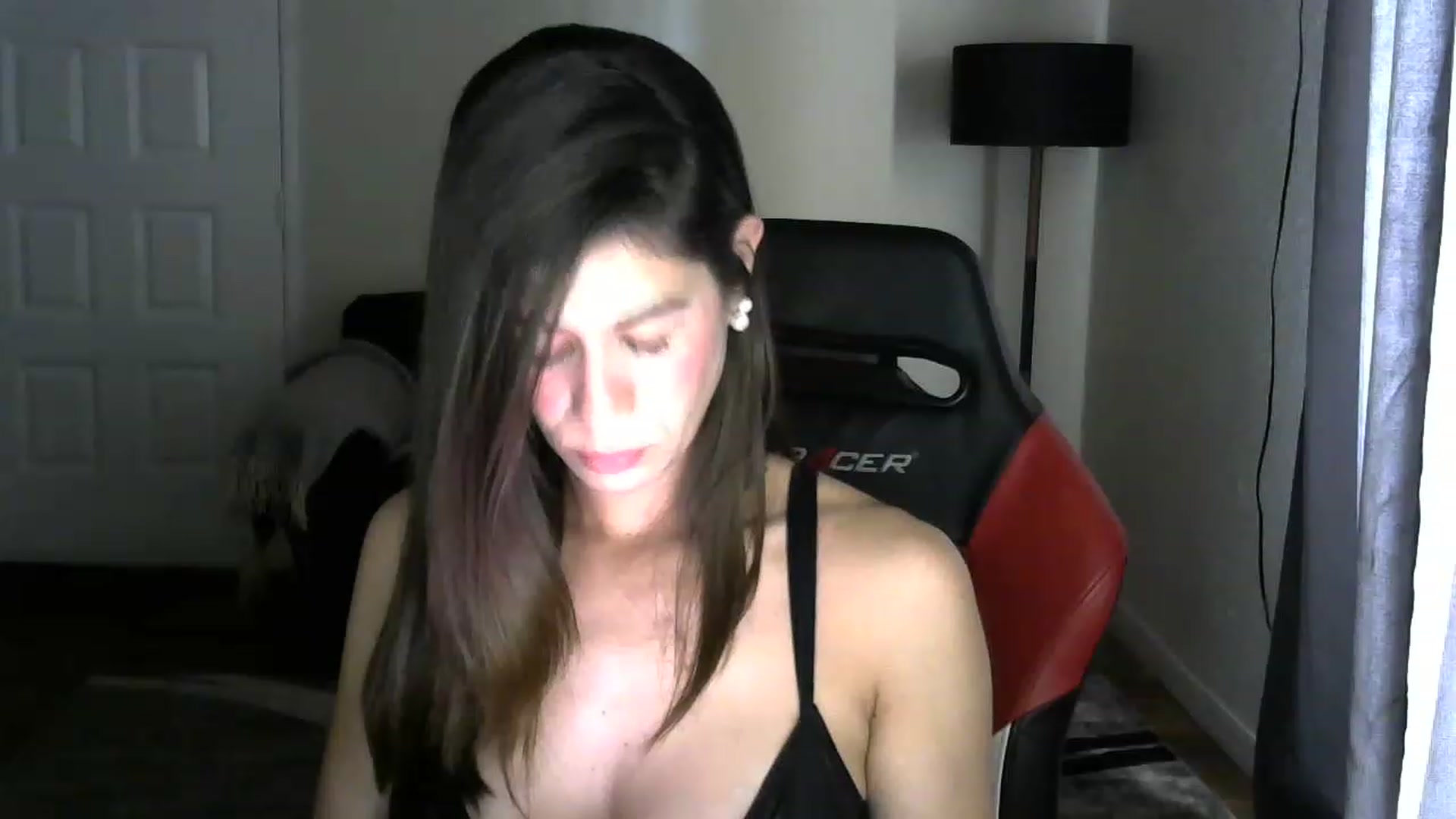 Gallery image thumbnail from ReinaVictoria's myfreecams stream on, 12/09/2022, 16:22 image 4 of 20