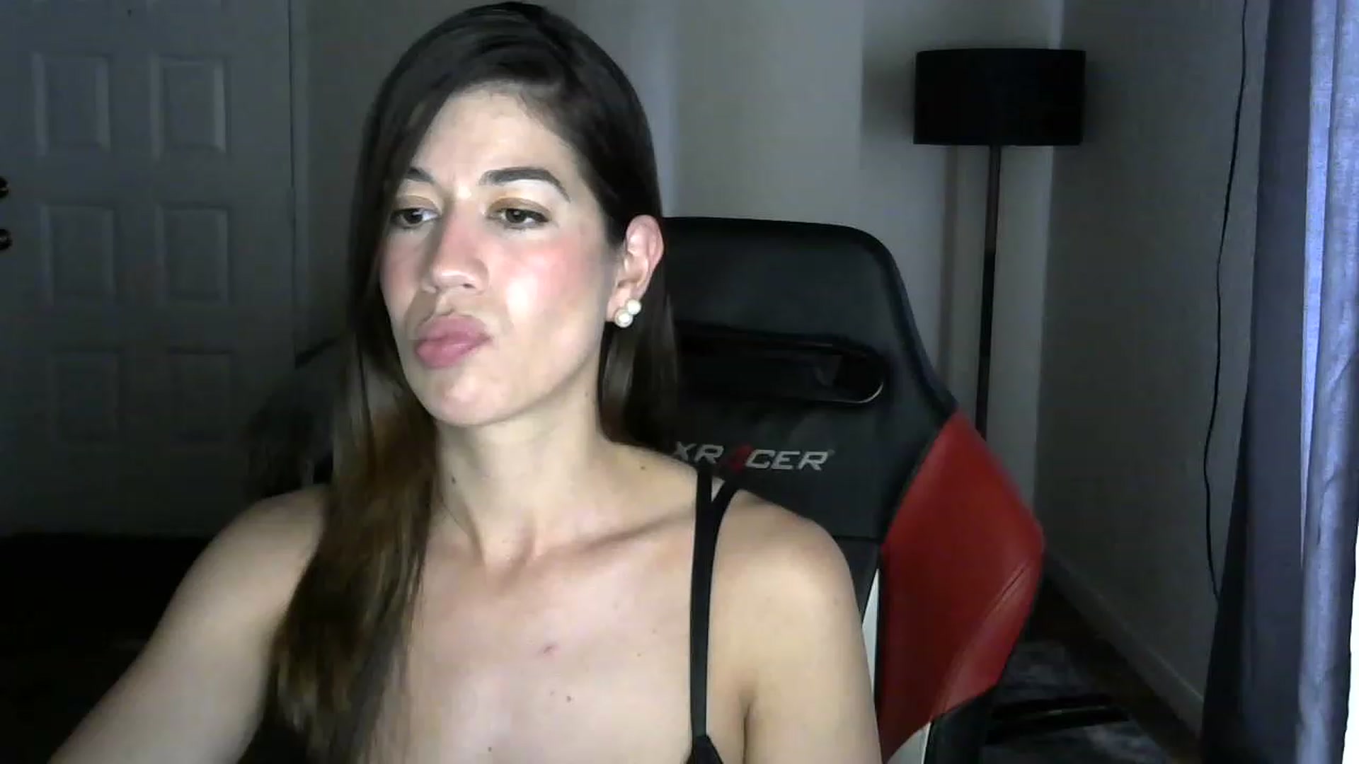 Gallery image thumbnail from ReinaVictoria's myfreecams stream on, 12/09/2022, 18:23 image 11 of 20