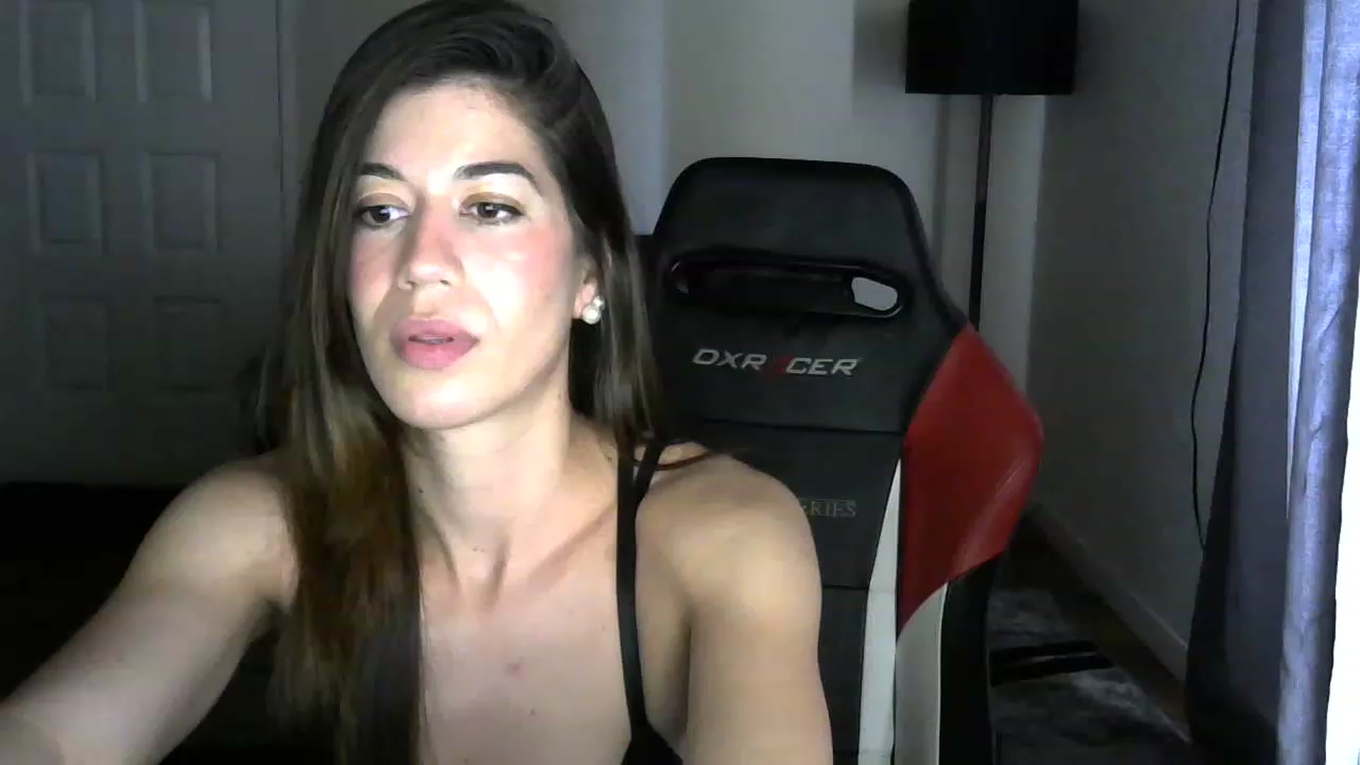Gallery image thumbnail from ReinaVictoria's myfreecams stream on, 12/09/2022, 18:57 image 6 of 20