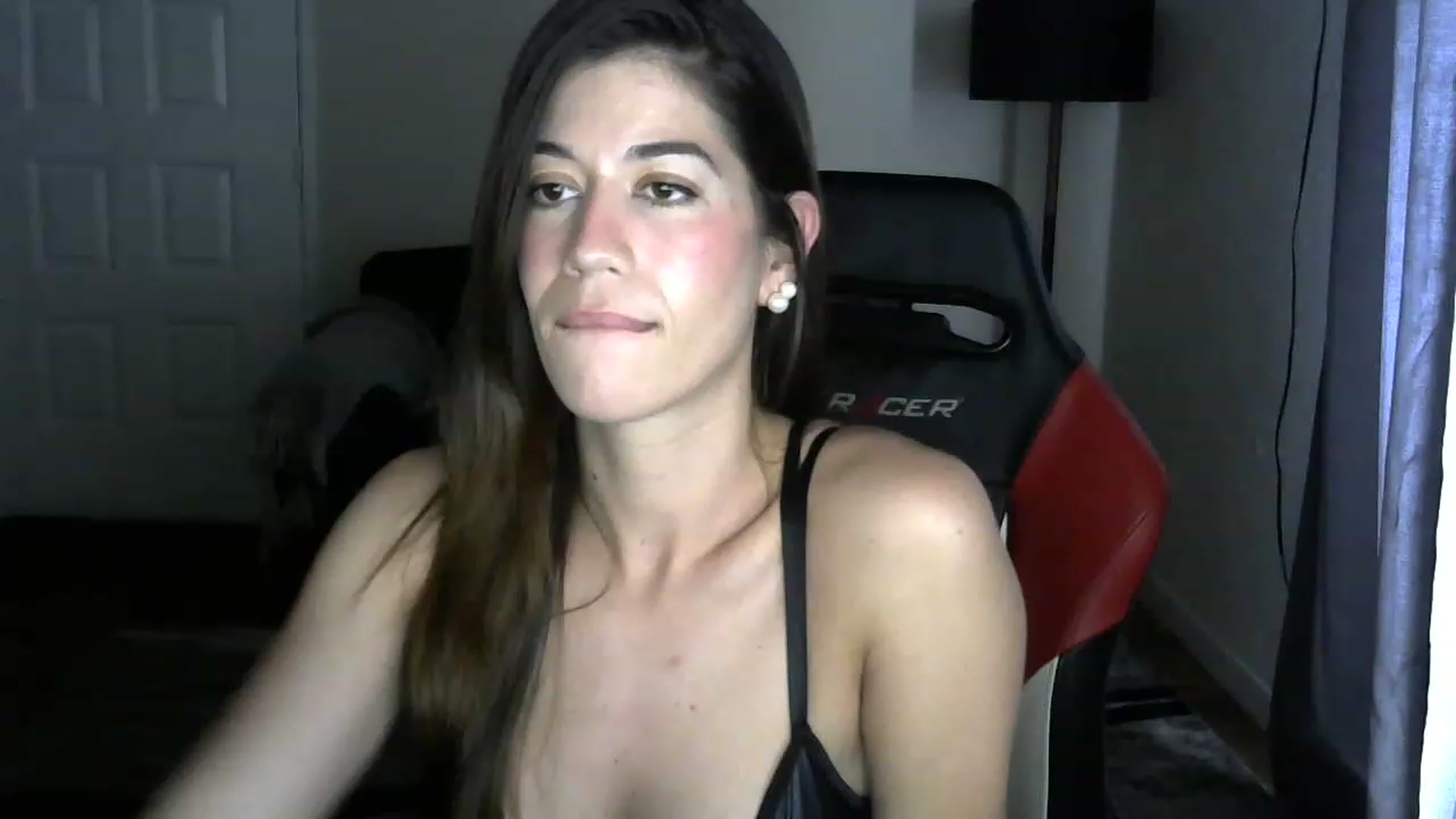 Gallery image thumbnail from ReinaVictoria's myfreecams stream on, 12/09/2022, 18:57 image 20 of 20